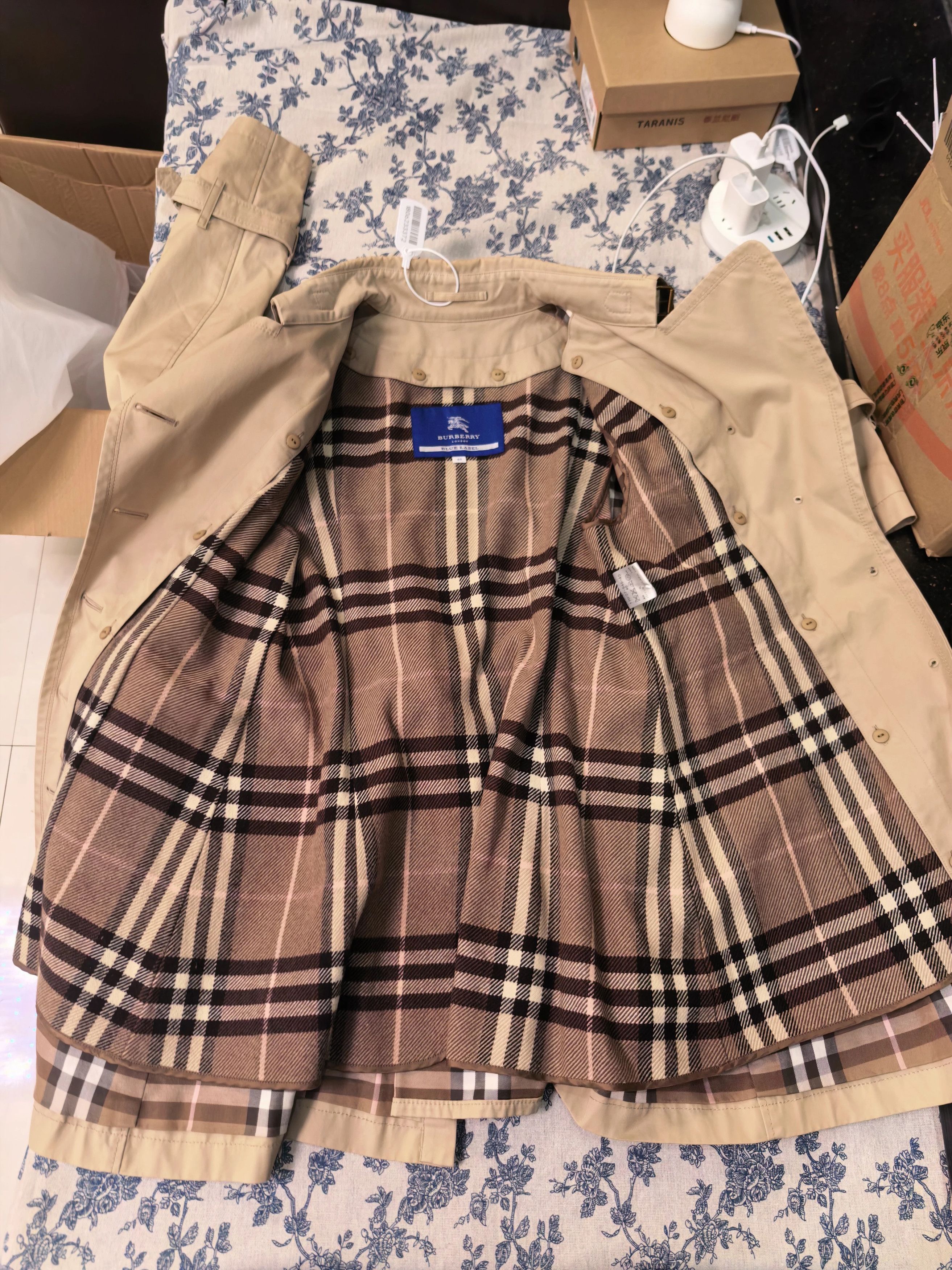 Burberry Burberry Blue Label Detachable Liner Trench 40 Like New Size S / US 4 / IT 40 - 4 Thumbnail