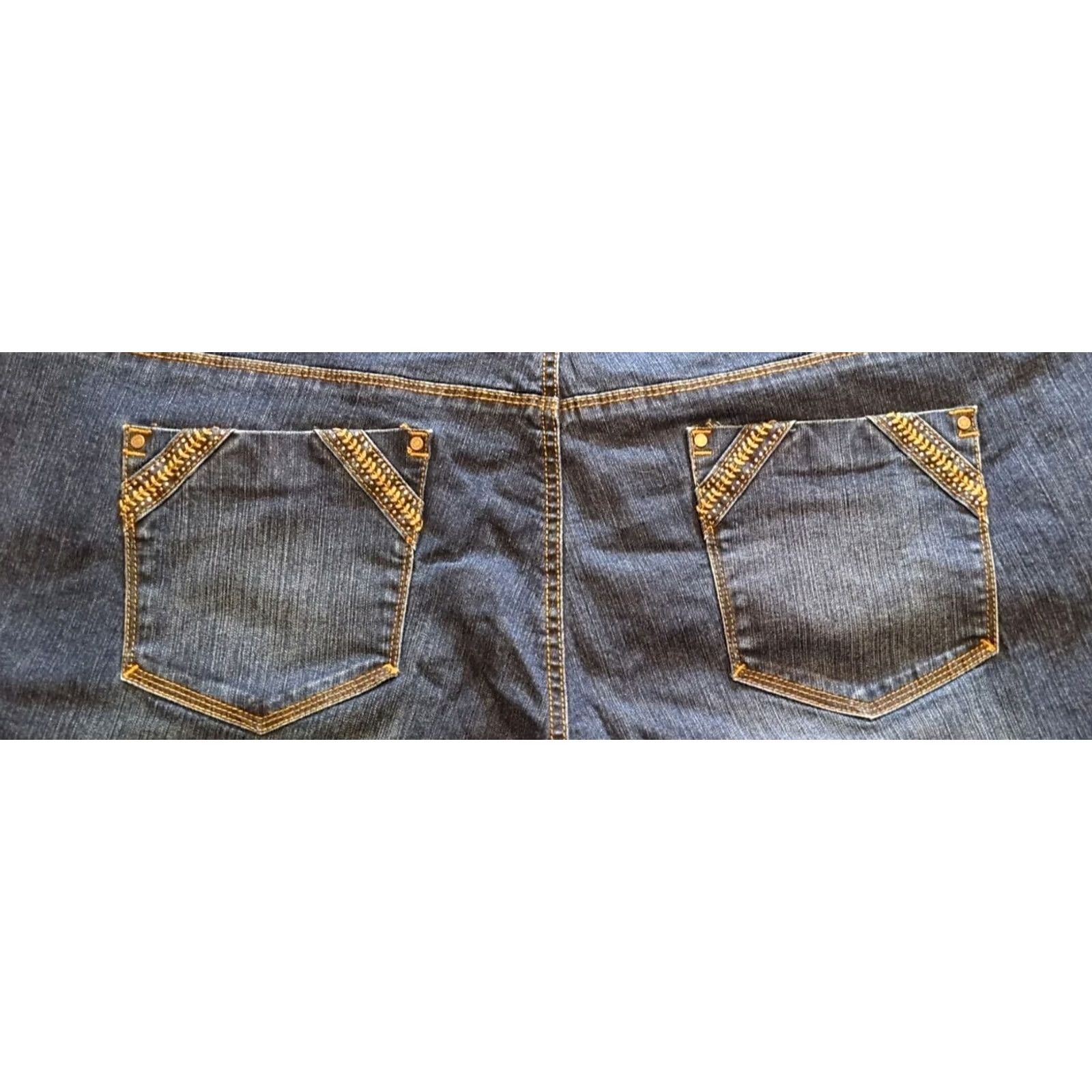 Gloria Vanderbilt Gloria Vanderbilt Crop Jeans Women Plus 22W Slim Denim 5-Pocket Medium Blue Slimming Stretch 26in Inseam Vintage? No Size 40" / US 18 - 3 Thumbnail