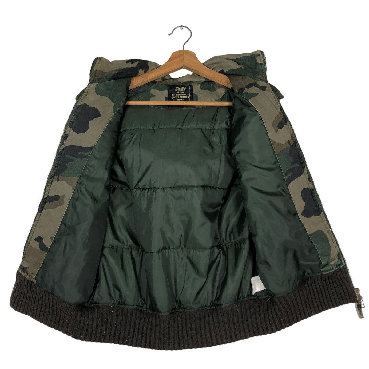 Japanese Brand 🔥BIKER PARACHUTE BONDAGE DESIGN TANK TOP MILITARY CAMO Size US L / EU 52-54 / 3 - 14 Thumbnail