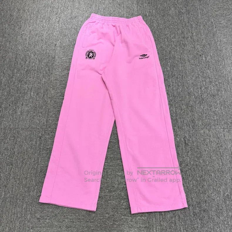Balenciaga Balenciaga size XS Manchester United football sweatpants Size US 27 - 1 Thumbnail