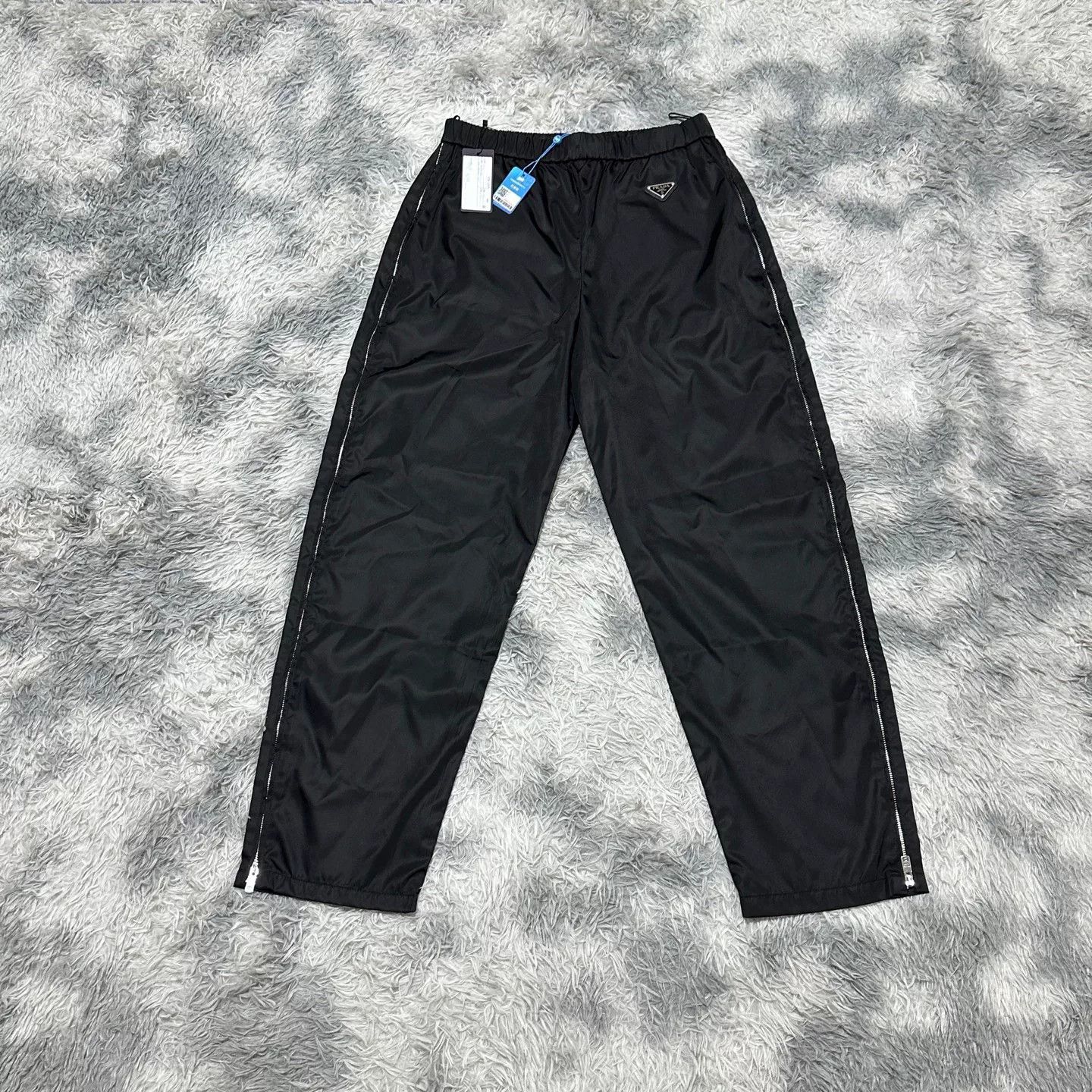 Prada prada black side zip nylon long pants Size US 28 / EU 44 - 1 Thumbnail