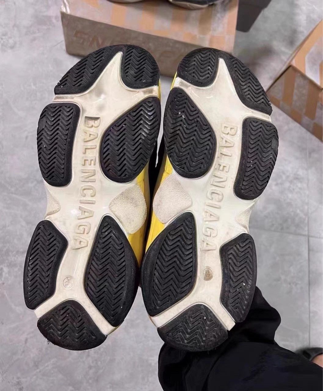 Balenciaga Balenciaga Triple S Black/Yellow Dad Shoes K28 Size US 6 / IT 36 - 4 Thumbnail