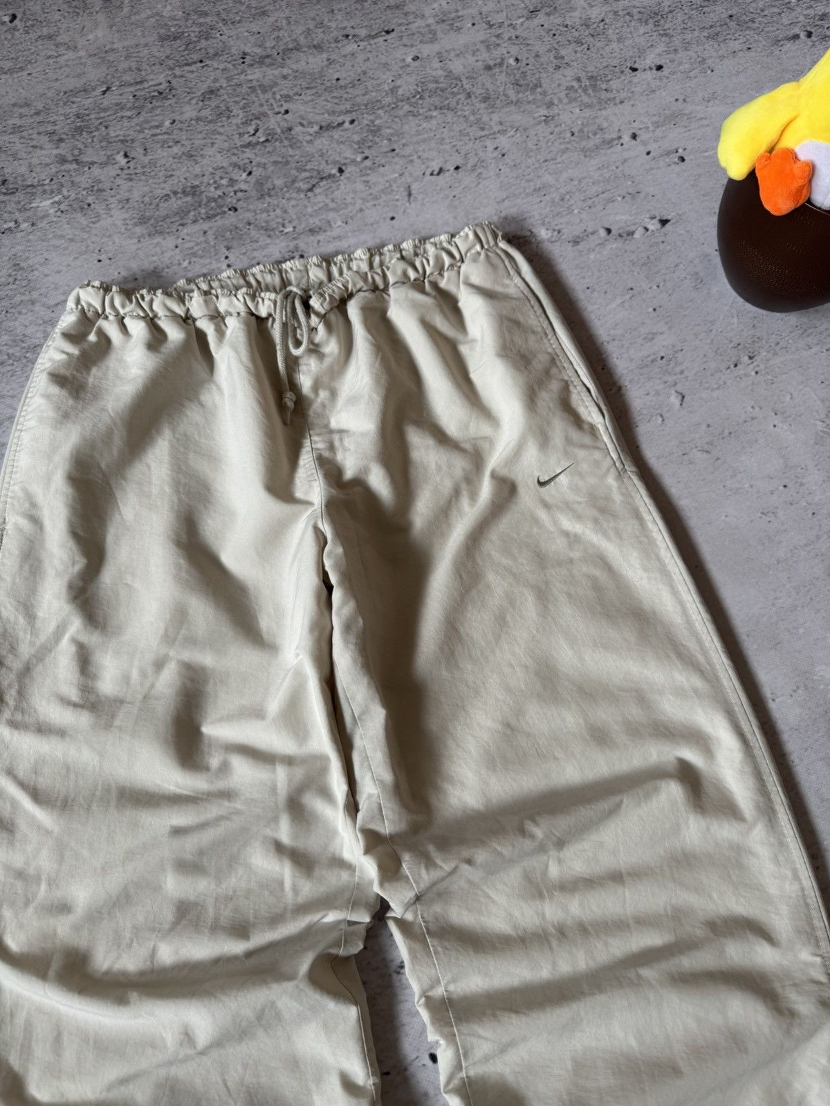 Nike × Vintage NIKE NYLON VINTAGE Y2K OVERSIZE BAGGY FIT PANTS SWEATPANTS Size US 34 / EU 50 - 3 Thumbnail