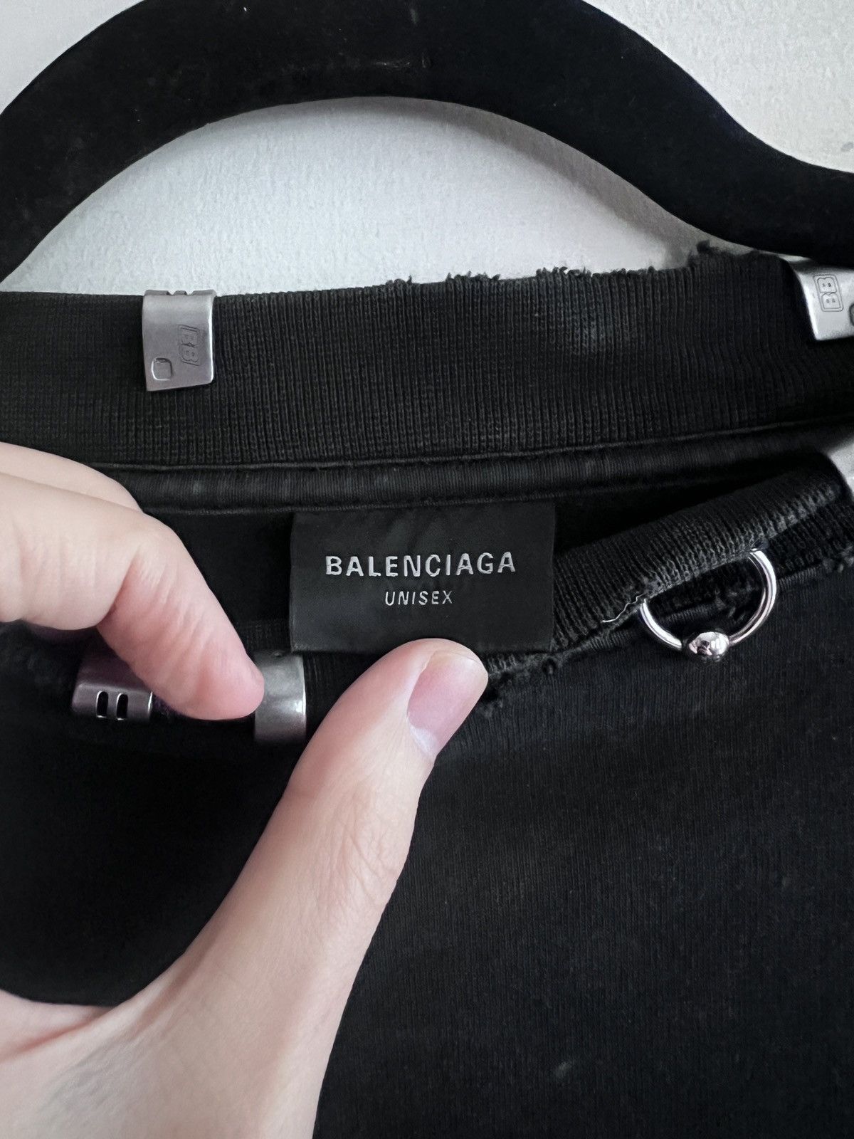 Balenciaga balenciaga piered oversized t-shirt size 1 Size US S / EU 44-46 / 1 - 6 Thumbnail