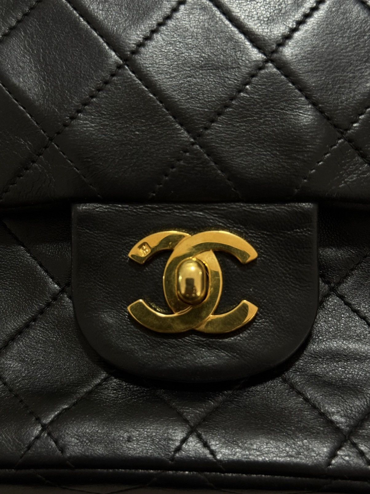 Chanel 1995 Chanel - Small Classic Lambskin Double Flap Size ONE SIZE - 9 Thumbnail