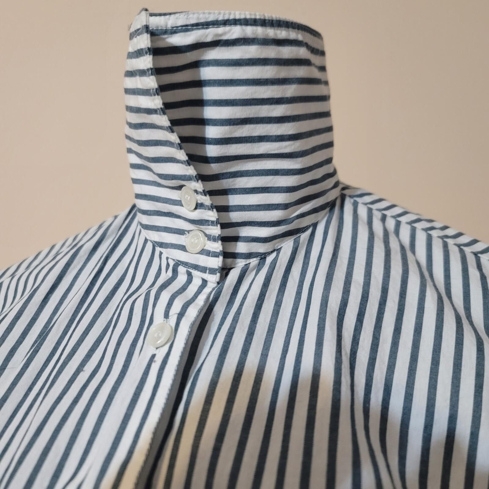 Other Talbots Women's Stripe Button-Up Shirt 100% Cotton Sz M Size M / US 6-8 / IT 42-44 - 6 Thumbnail