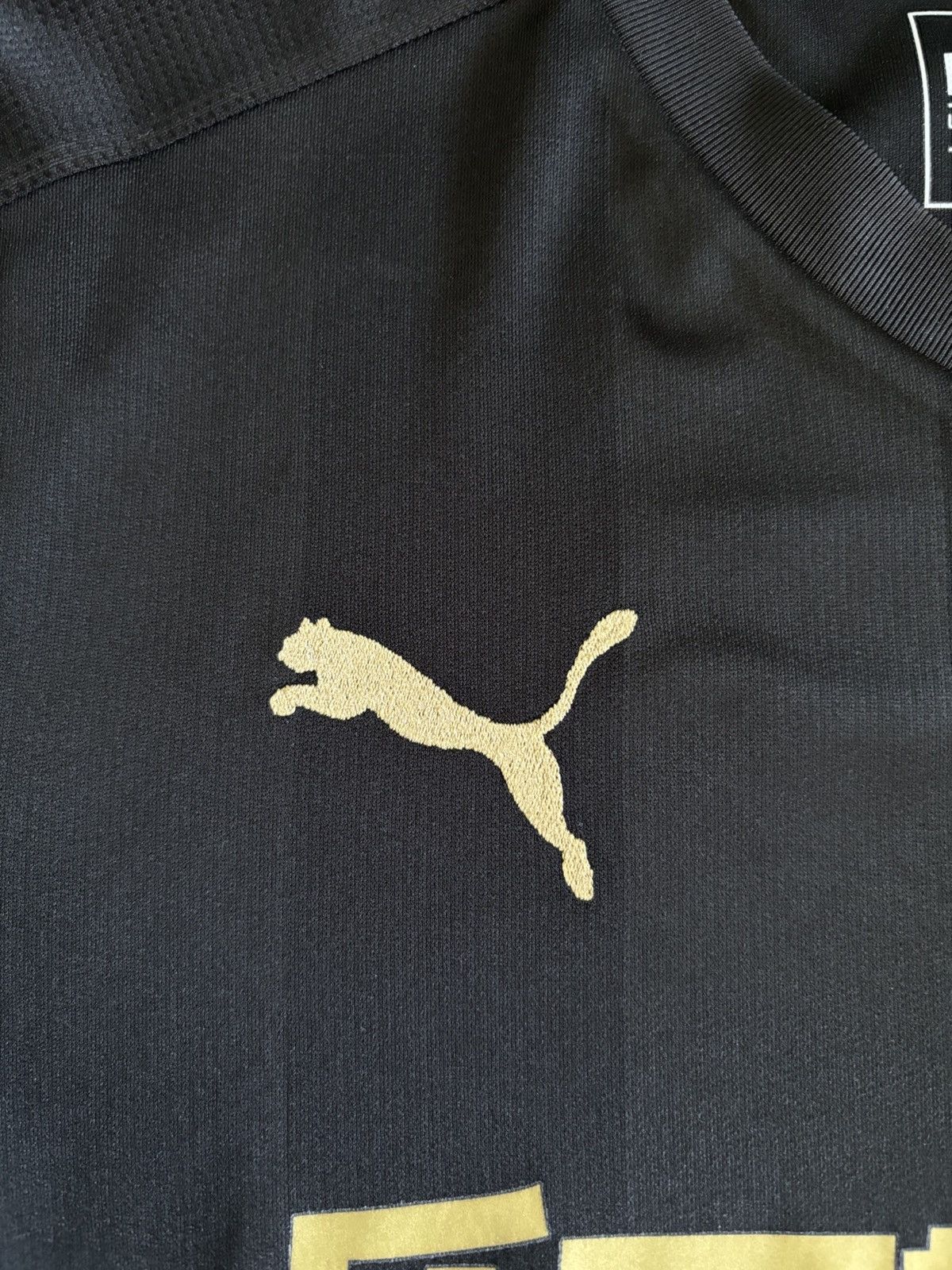 Puma Newcastle United 2017/18 Puma Third Kit Size US S / EU 44-46 / 1 - 4 Thumbnail