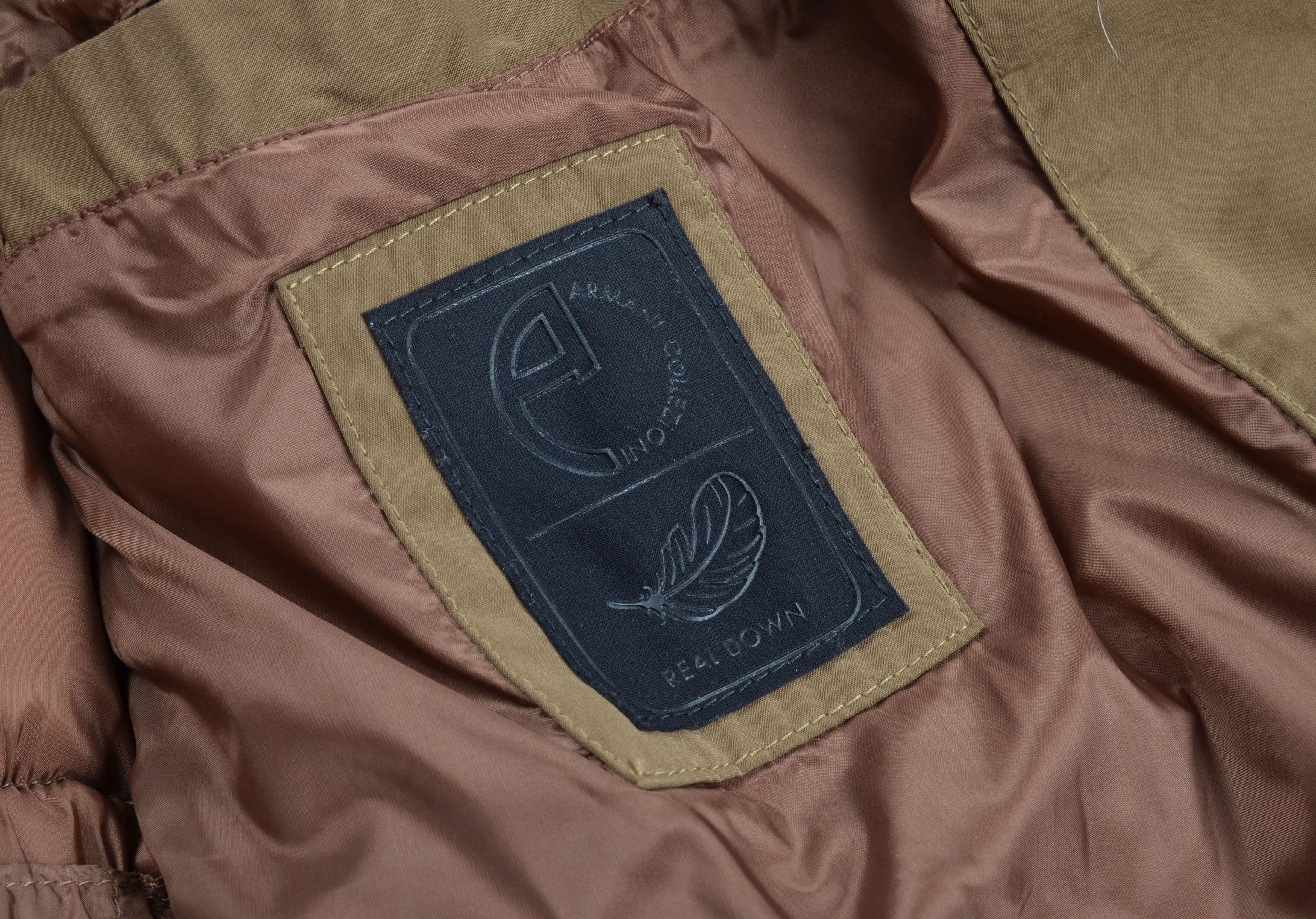 Armani Collezioni Armani Collezioni Padded Down Full Zip Beige Jacket Size US S / EU 44-46 / 1 - 4 Thumbnail