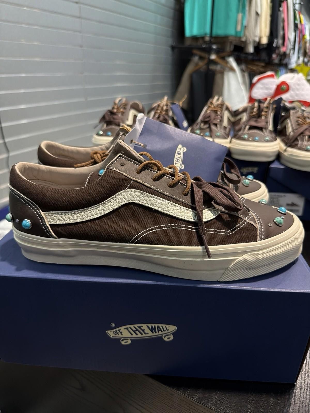 Vans Size 11 - Vans LX Old Skool 36 Gemstone Mushroom Mocha Size US 11 / EU 44 - 9 Thumbnail