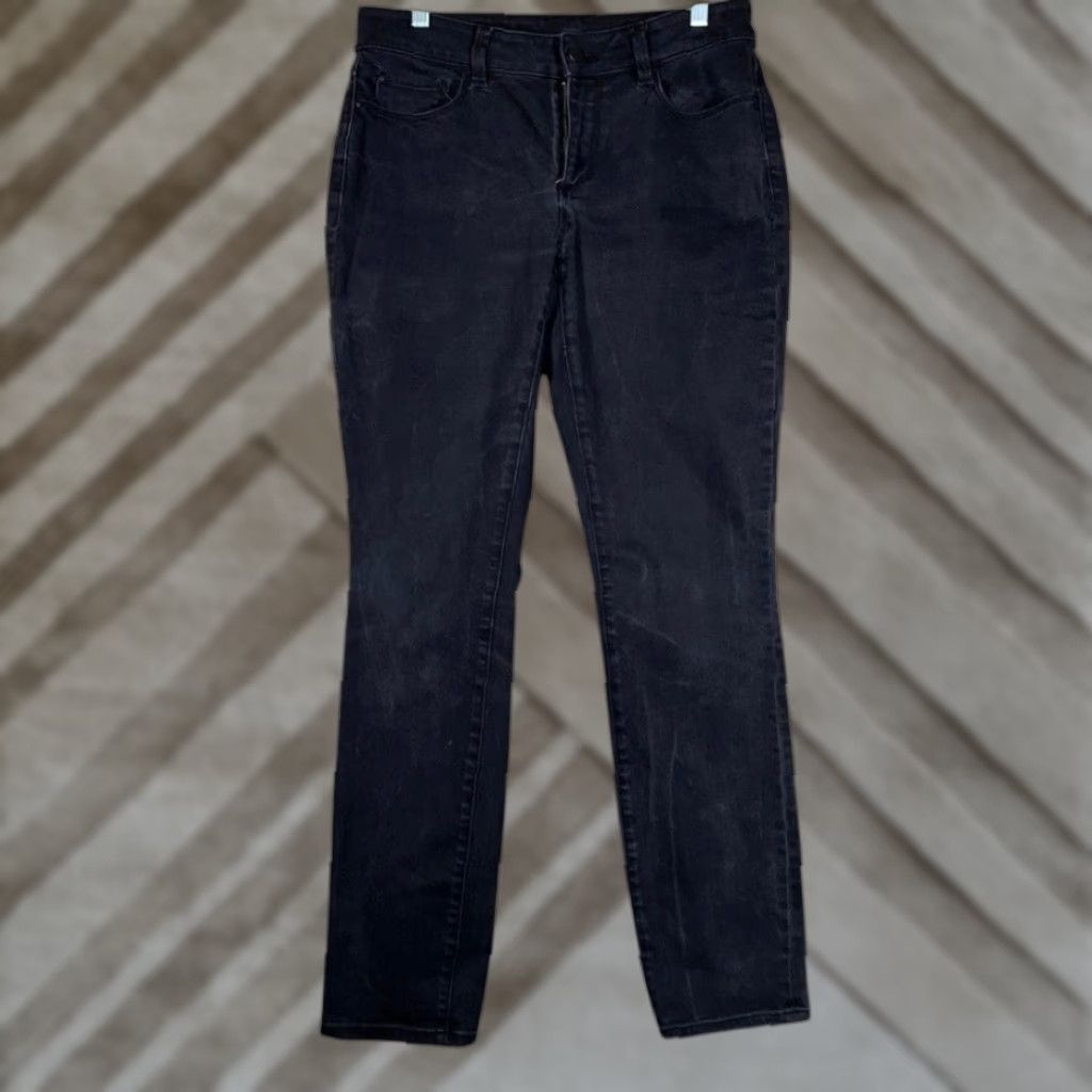 Ann Taylor Ann Taylor Womens Jeans Black Denim The Skinny Curvy Fit Stretch 6 Size 28" / US 6 / IT 42 - 1 Thumbnail