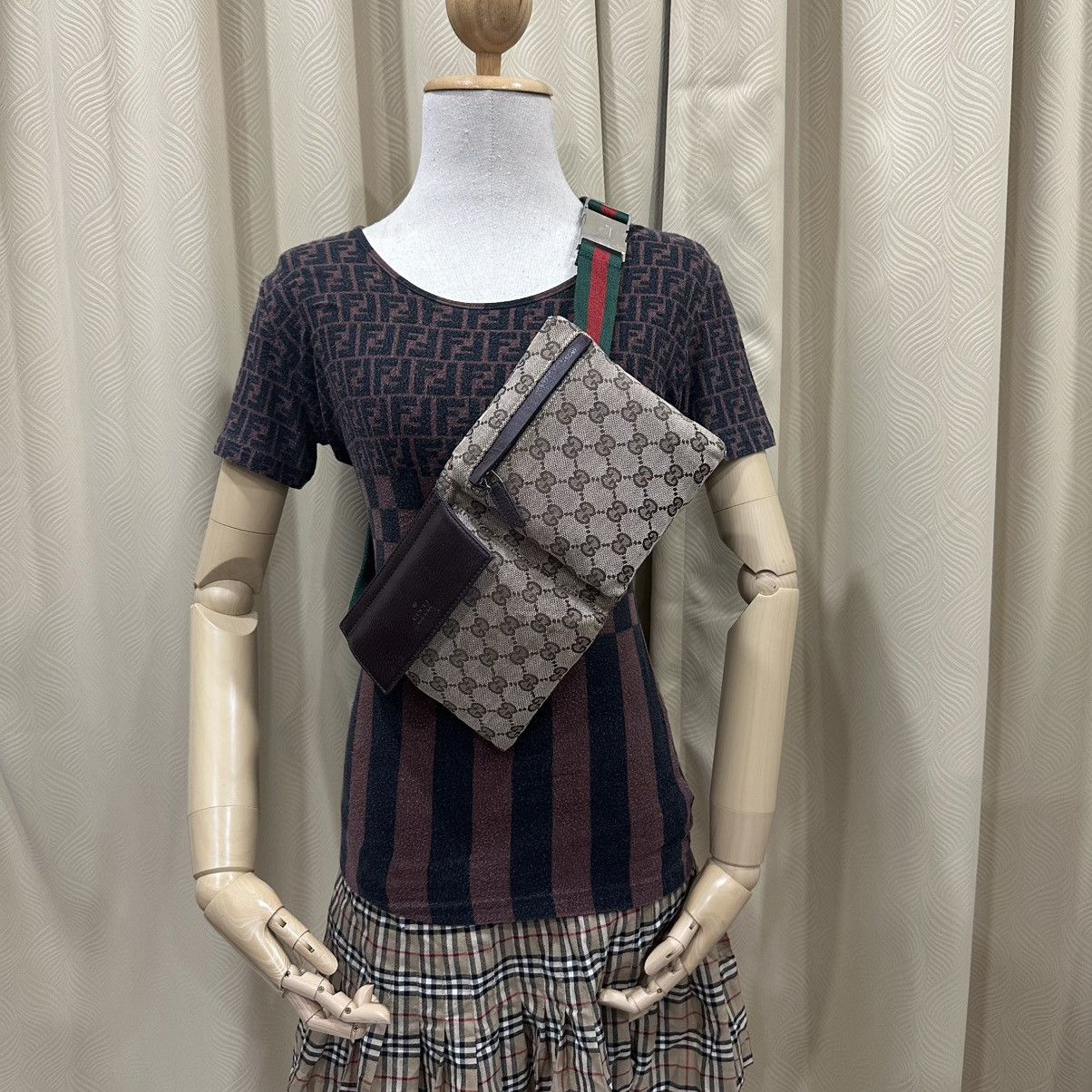 Gucci GUCCI GG CANVAS DOUBLE POCKET FANNY PACK BUMBAG 26 Size ONE SIZE - 1 Thumbnail