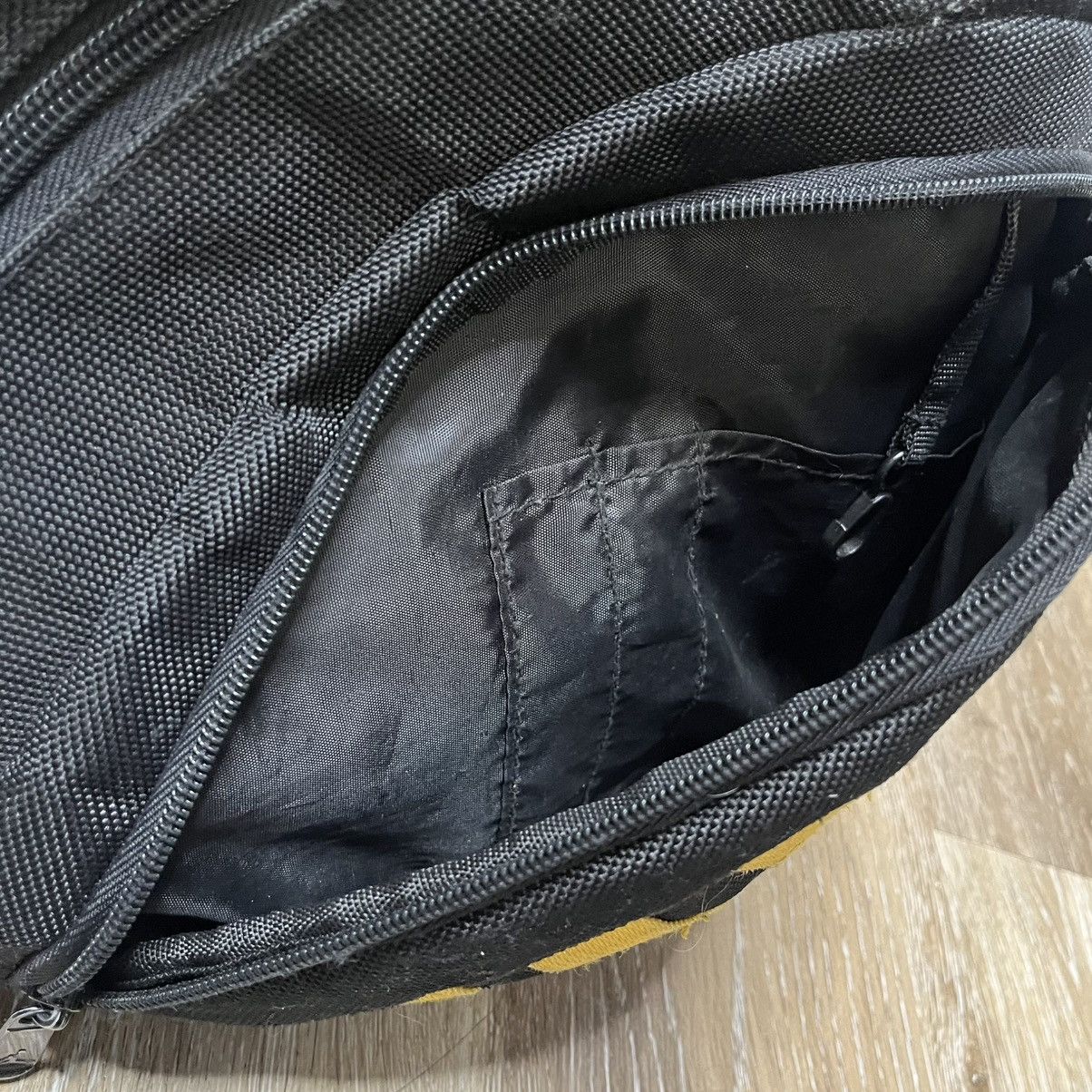 Jordan Brand × Vintage y2k jordan tactical sling bag Size ONE SIZE - 10 Thumbnail