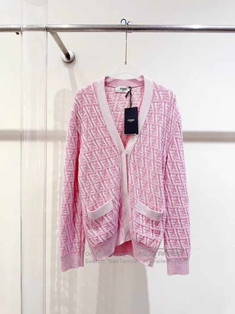 Fendi Fendi 24 Autumn/Winter cardigan Size XS / US 0-2 / IT 36-38 - 1 Thumbnail