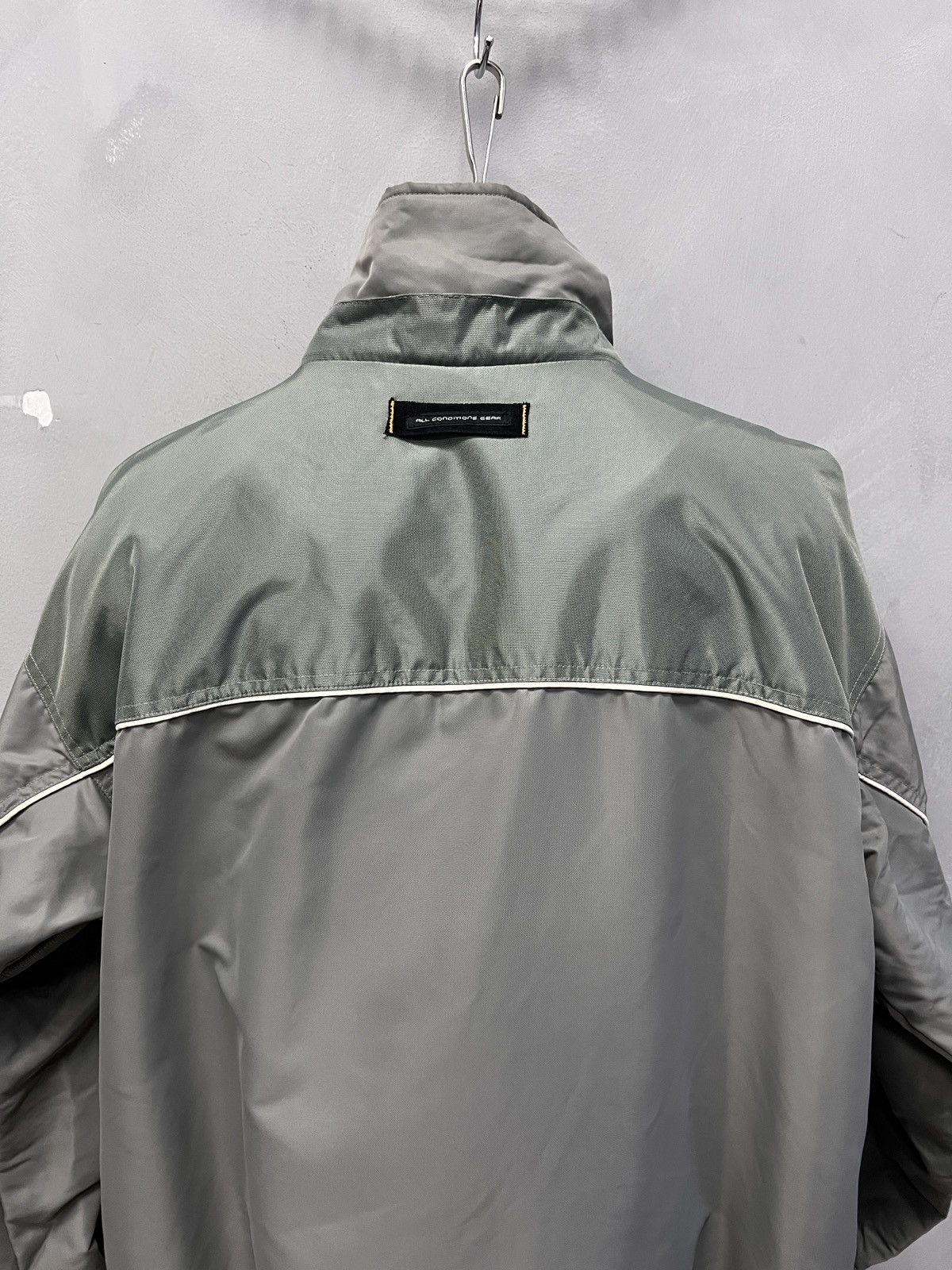 Nike ACG Vintage Nike ACG Down Gore-Tex Jacket Nylon ski board Y2K Size US L / EU 52-54 / 3 - 9 Thumbnail