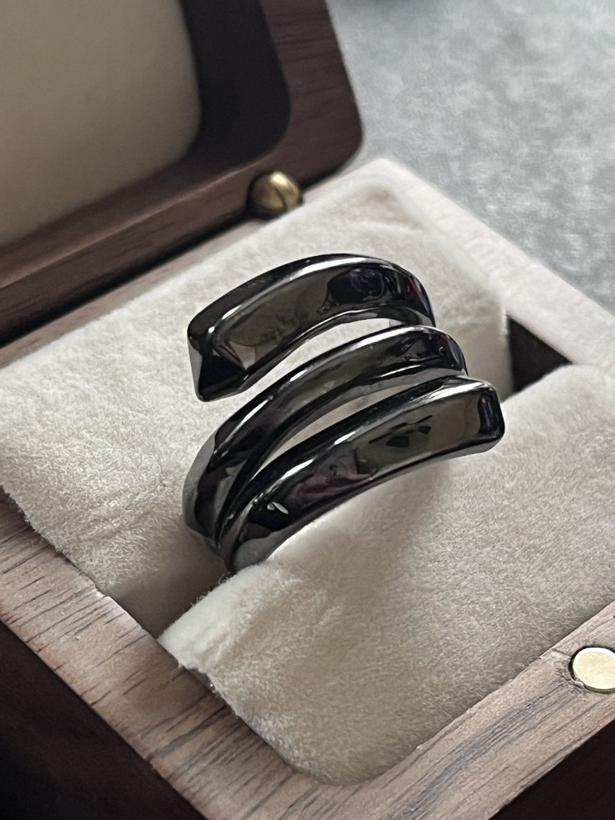 Other lia sophia Decoy Retired Ring Size 6.5 Size ONE SIZE - 1 Thumbnail