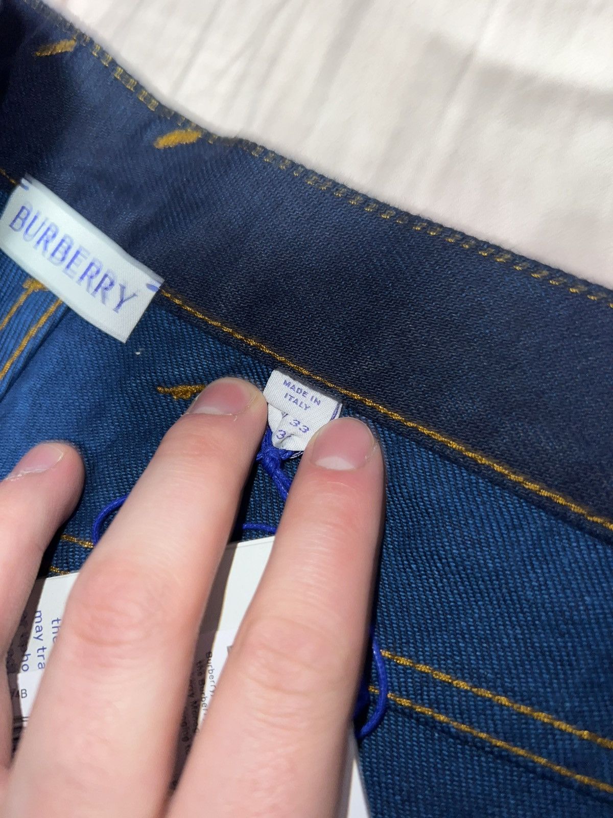 Burberry Burberry Indigo Rose Bottom Denim Jeans Size US 33 - 9 Thumbnail