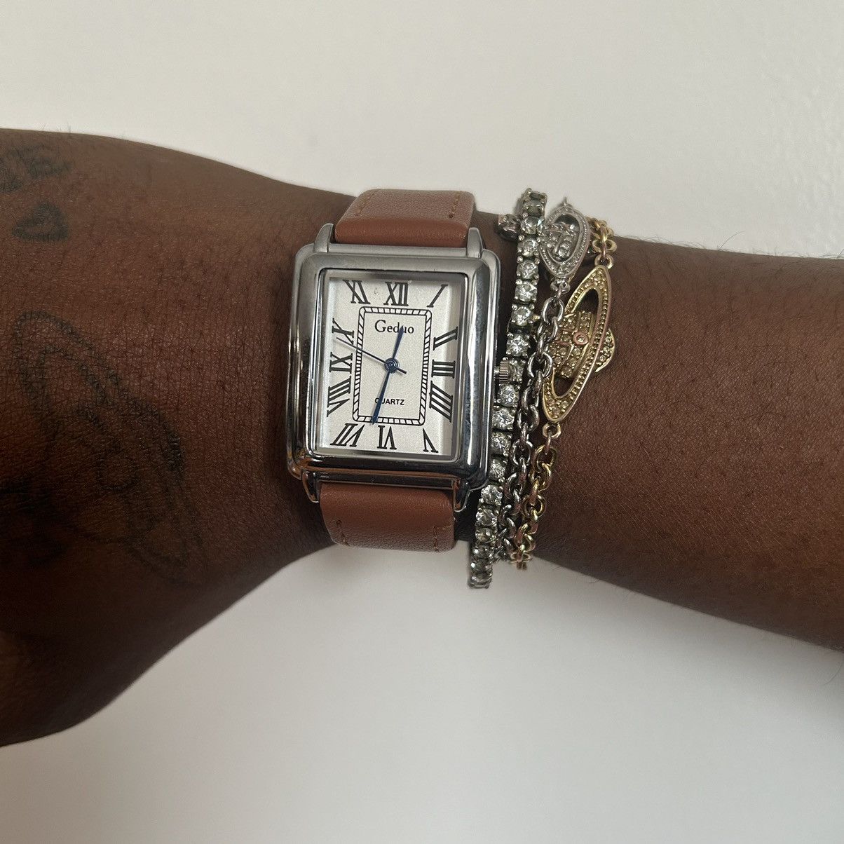 Japanese Brand × Vintage Vintage 90s retro style coffee brown silver quartz watch Size ONE SIZE - 2 Thumbnail