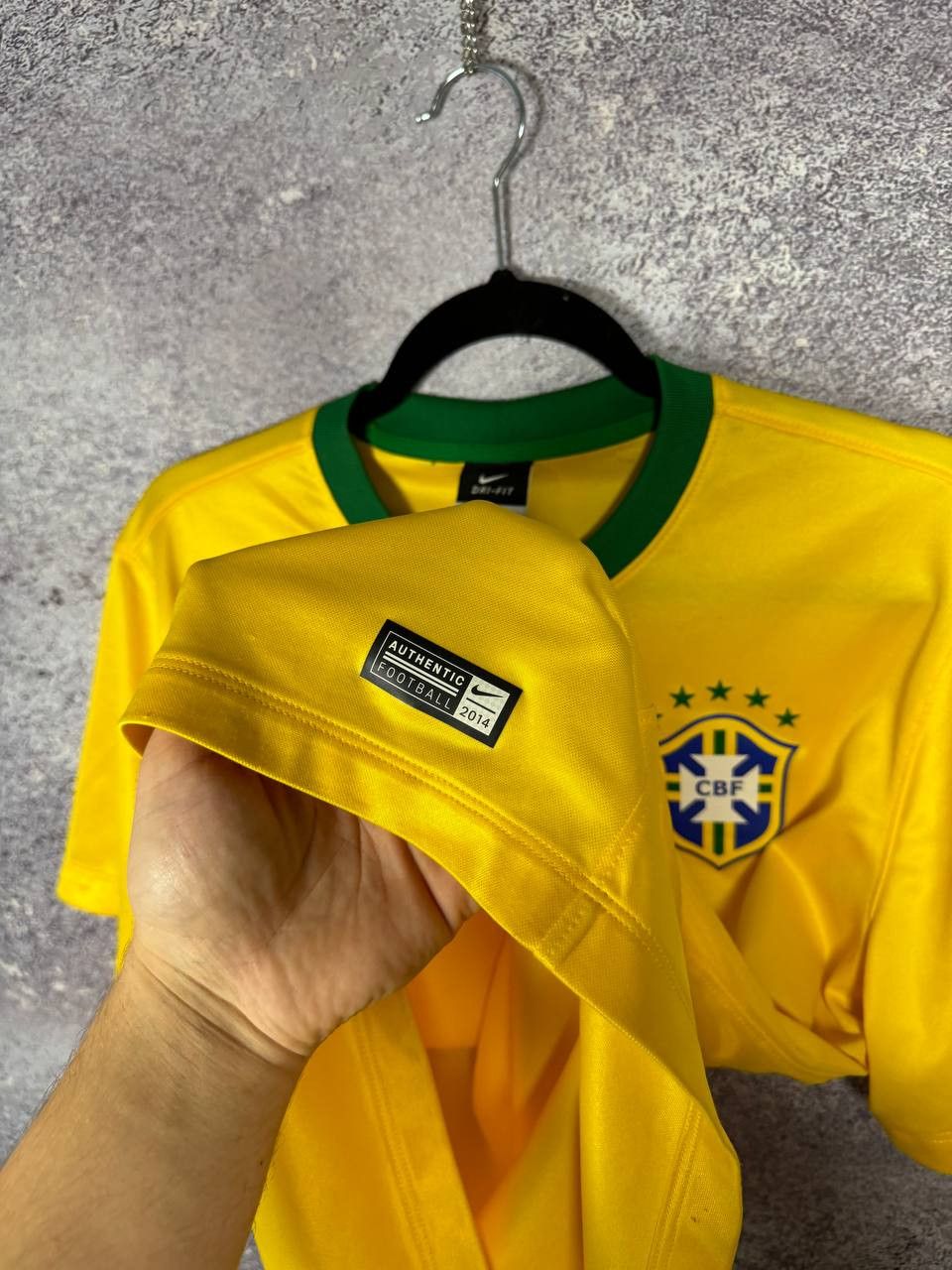 Nike Brazil National Team 2014 Nike Soccer Jersey Medium Size US M / EU 48-50 / 2 - 10 Thumbnail