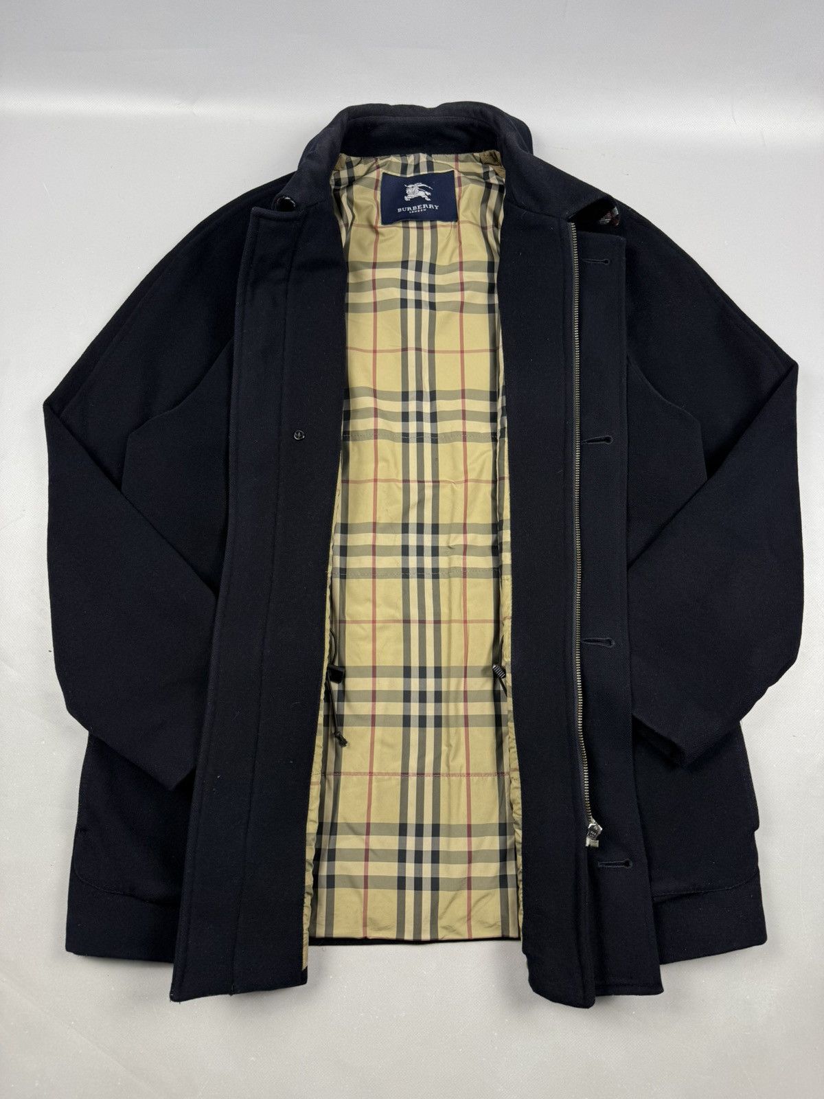 Burberry Burberry heavy coat novacheck navy blue size L men Size US L / EU 52-54 / 3 - 6 Thumbnail