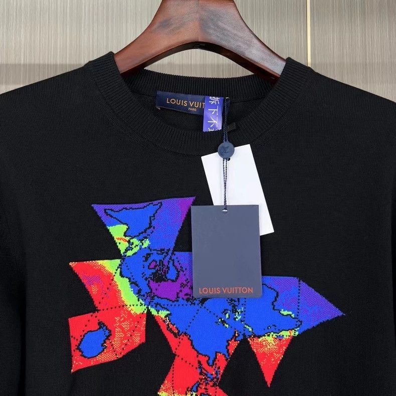 Louis Vuitton Louis Vuitton Knit Sweater with Colorful Design-2506 Size US M / EU 48-50 / 2 - 3 Thumbnail