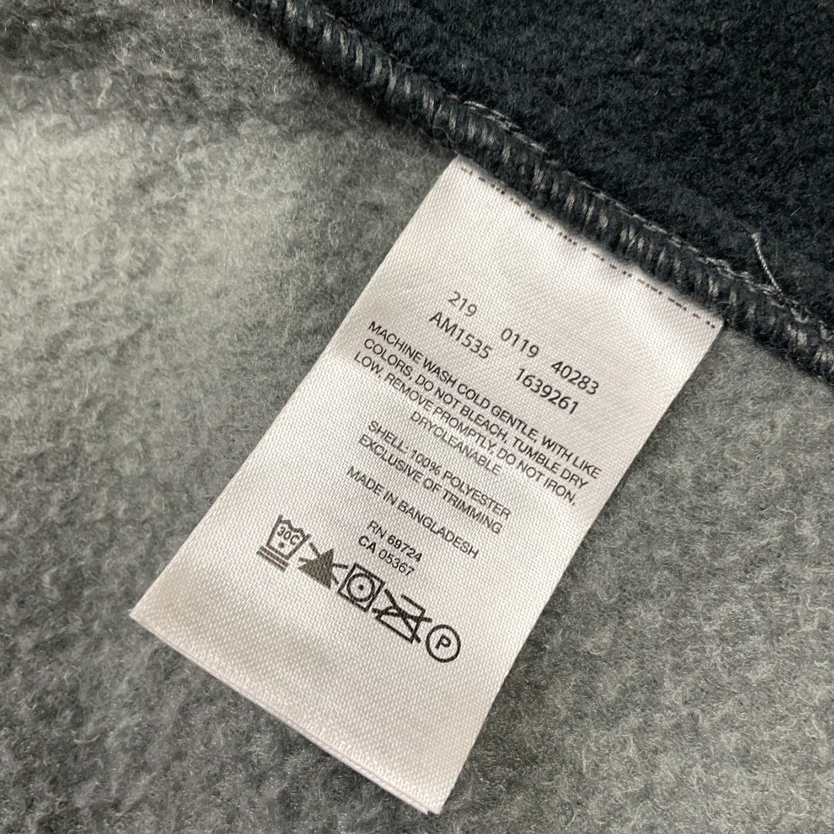 Vintage VINTAGE Columbia Fleece Vest Mens XL Gray Blue Full Zip High Neck Pockets Outdoor Hiking Size US XL / EU 56 / 4 - 5 Thumbnail