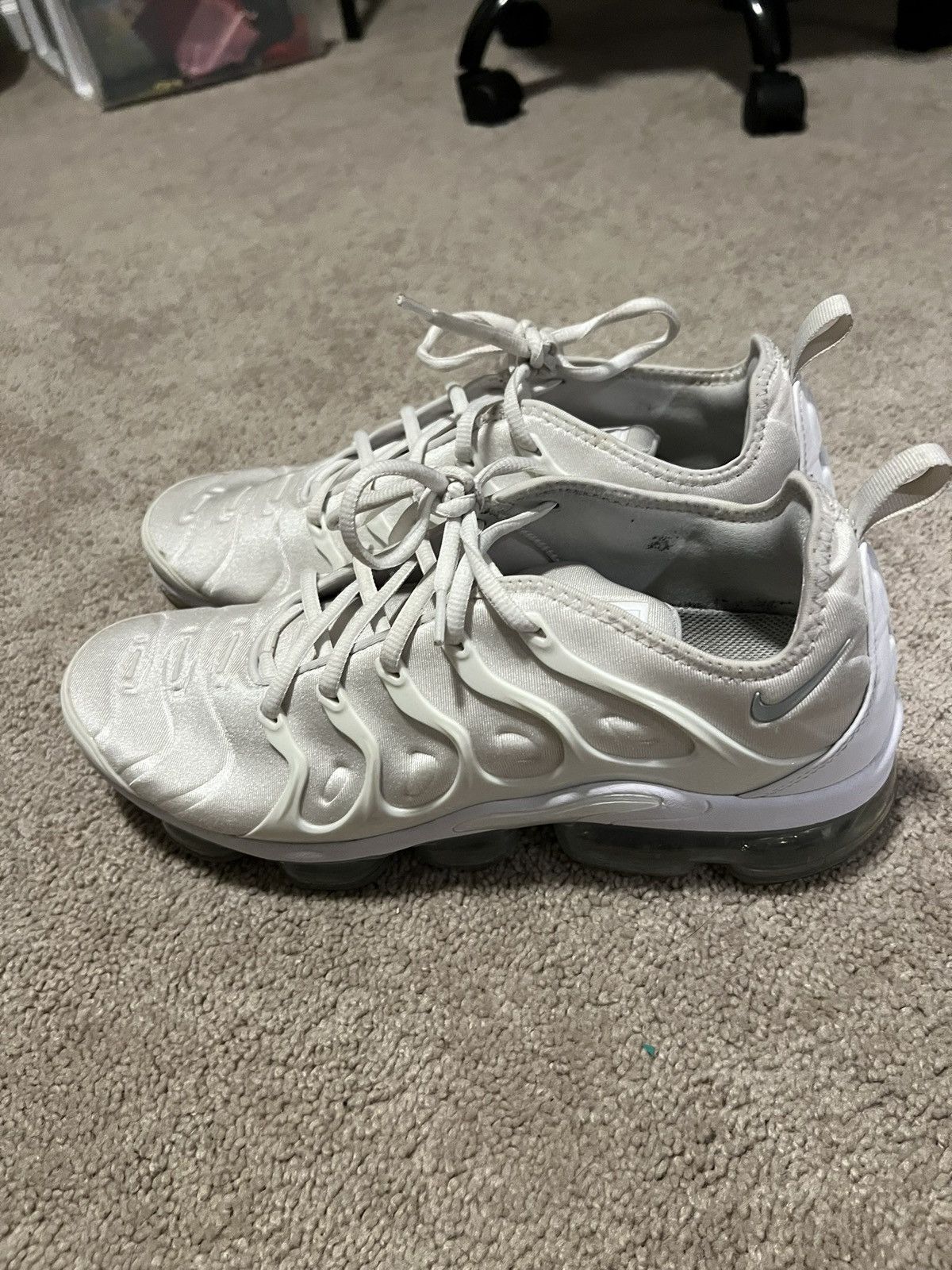 Nike Nike Vapormax Plus Size US 12 / EU 45 - 5 Thumbnail