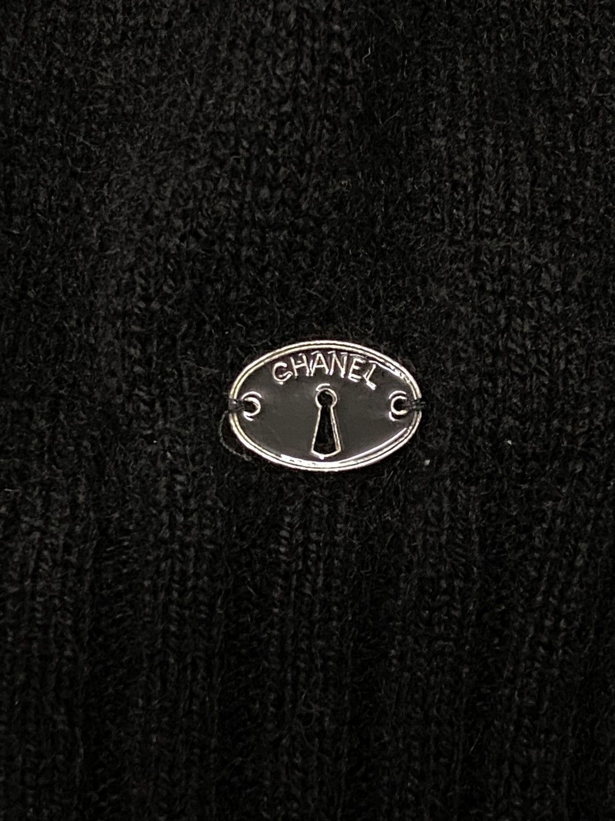 Chanel Chanel Black Cashmere High Neck Peak Sweater Size M / US 6-8 / IT 42-44 - 14 Thumbnail