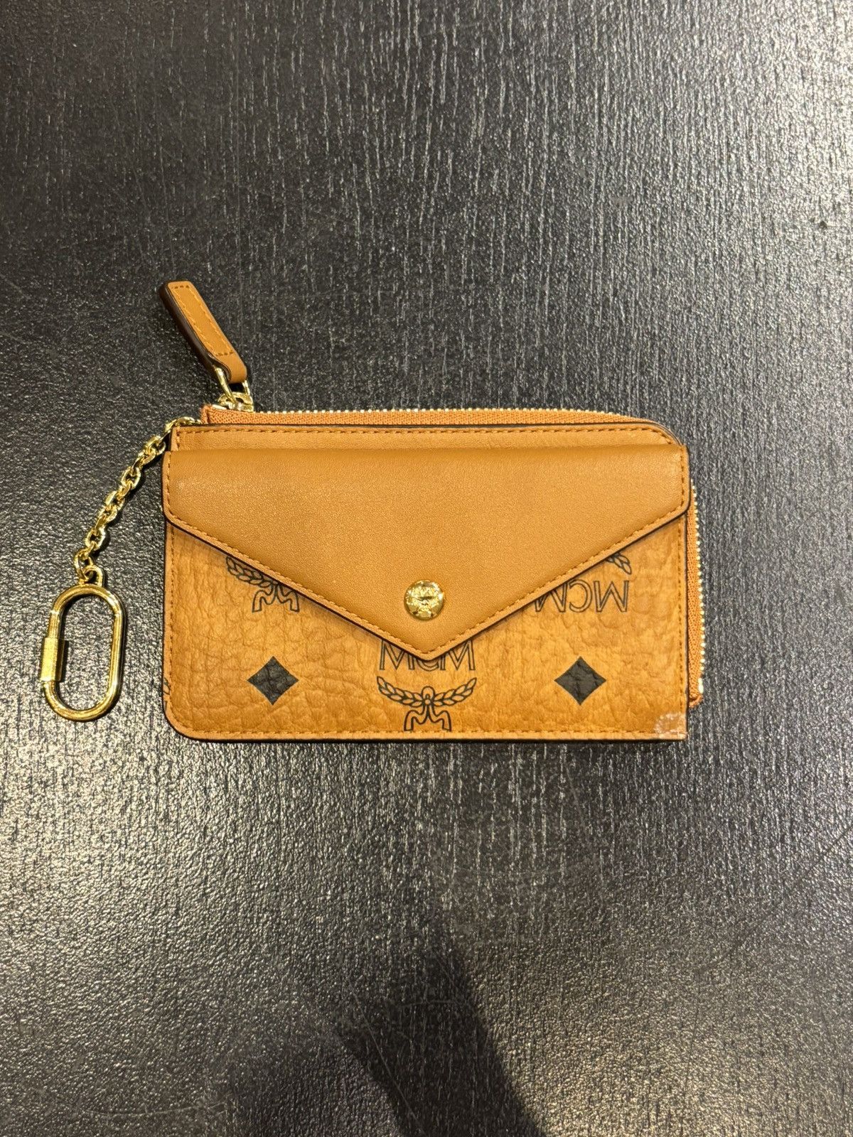 財布 BAPE MCM SHARK ZIP AROUND WALLET org.jpg