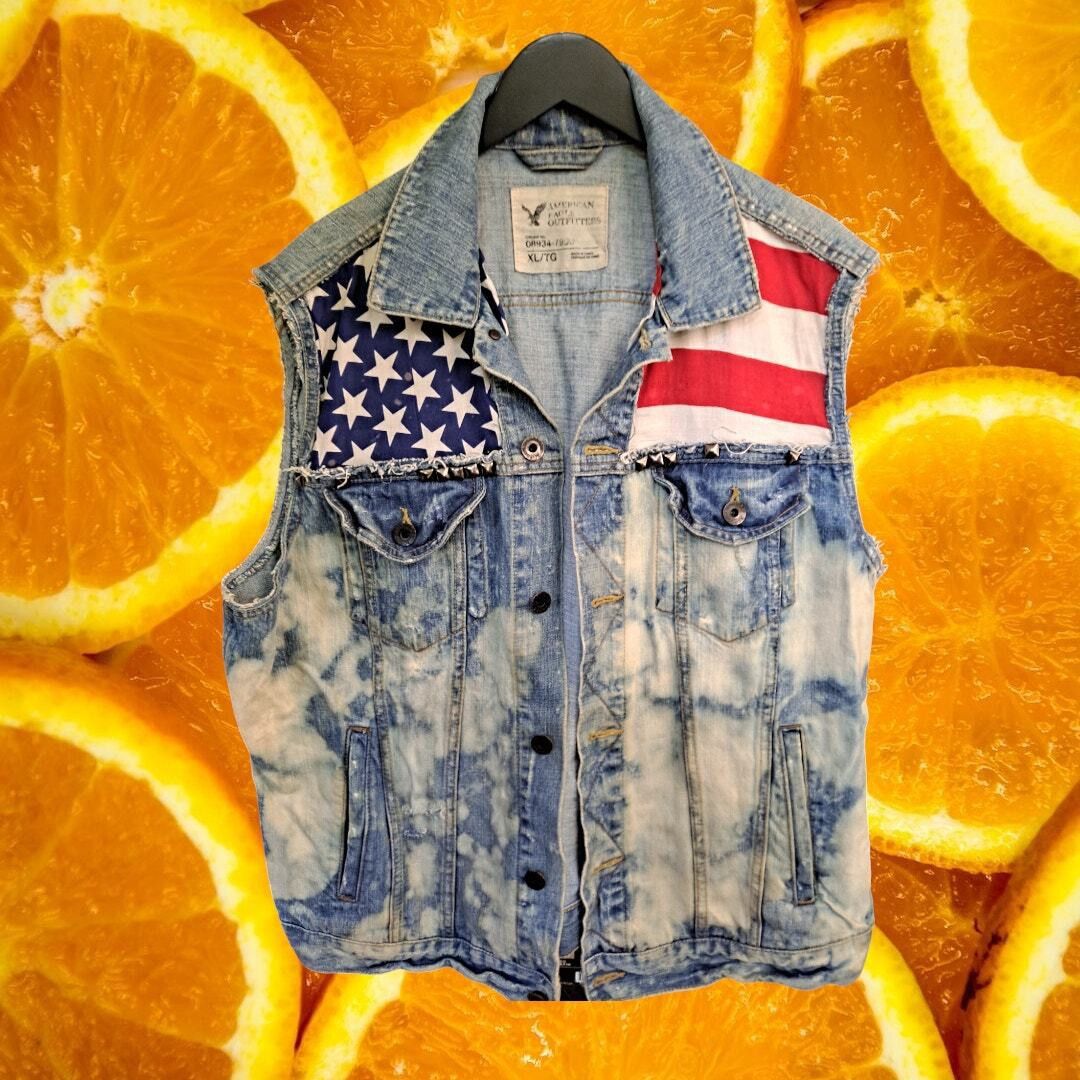 American Eagle Outfitters American Eagle Outfitters American Flag Acid Wash Denim Vest Size US XL / EU 56 / 4 - 4 Thumbnail