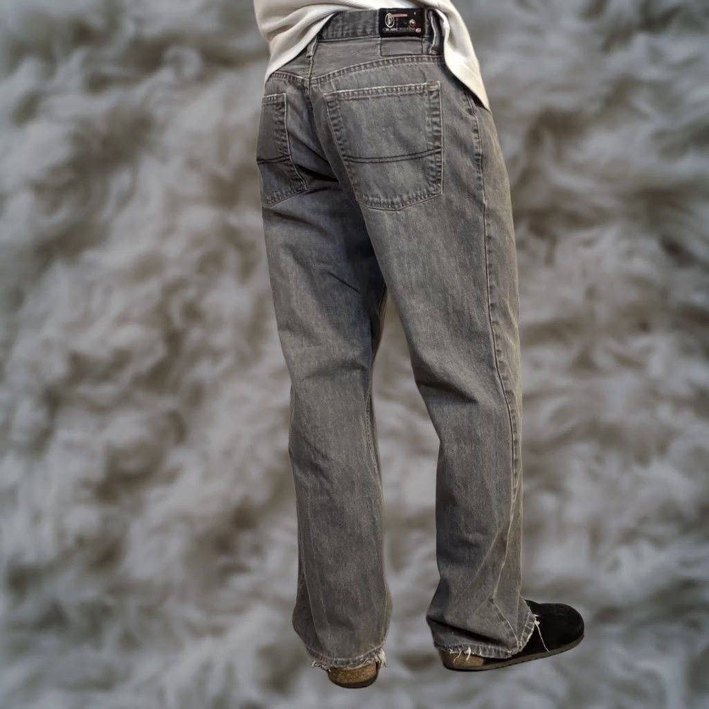 Quiksilver Quiksilver Jeans Mens 33x30 Gray Y2K Baggy Wide Leg Relaxed Distressed Denim Size US 33 - 1 Thumbnail