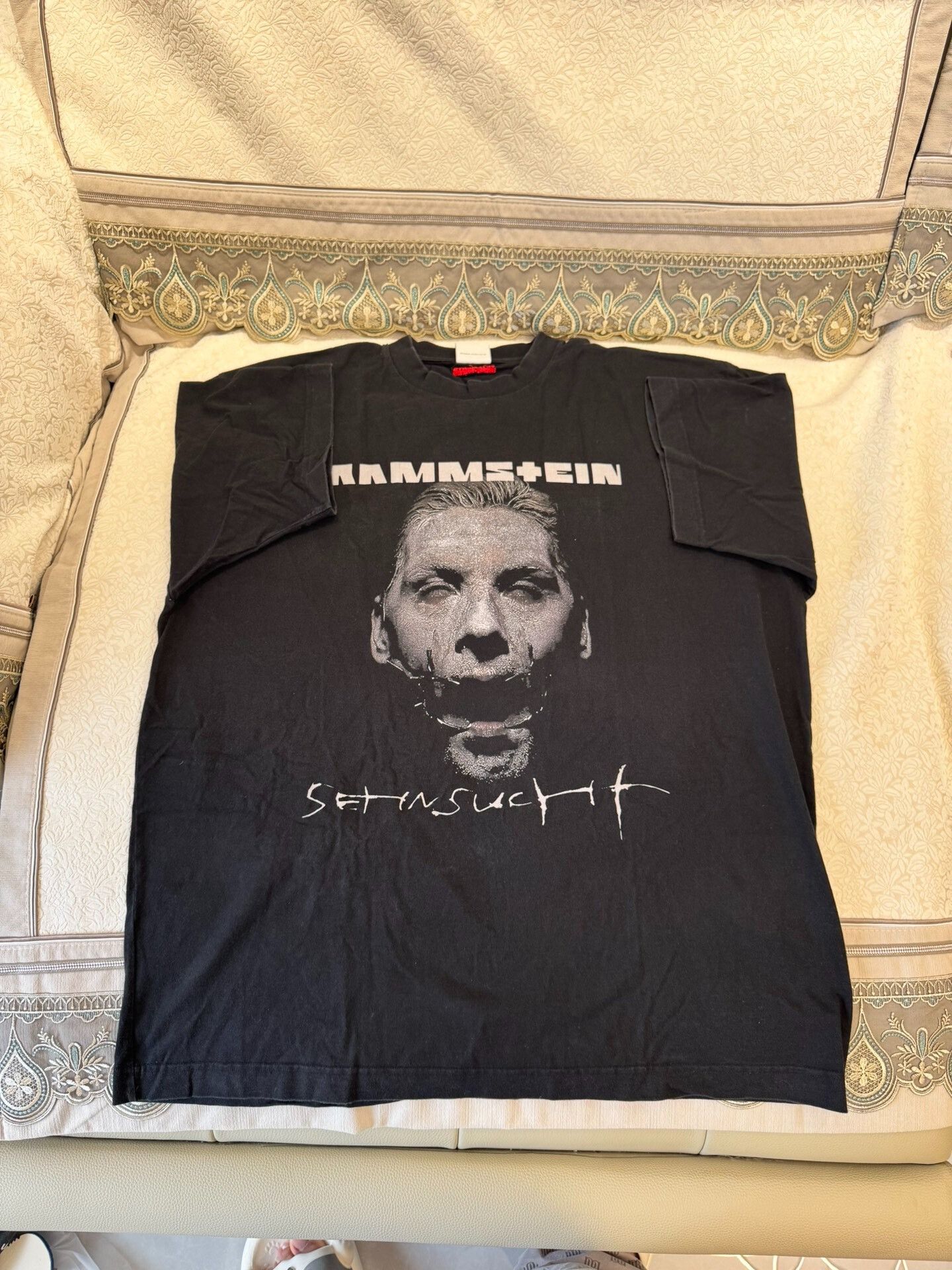 Vetements Vetements Rammstein Short-Sleeve Tee Size US M / EU 48-50 / 2 - 1 Thumbnail