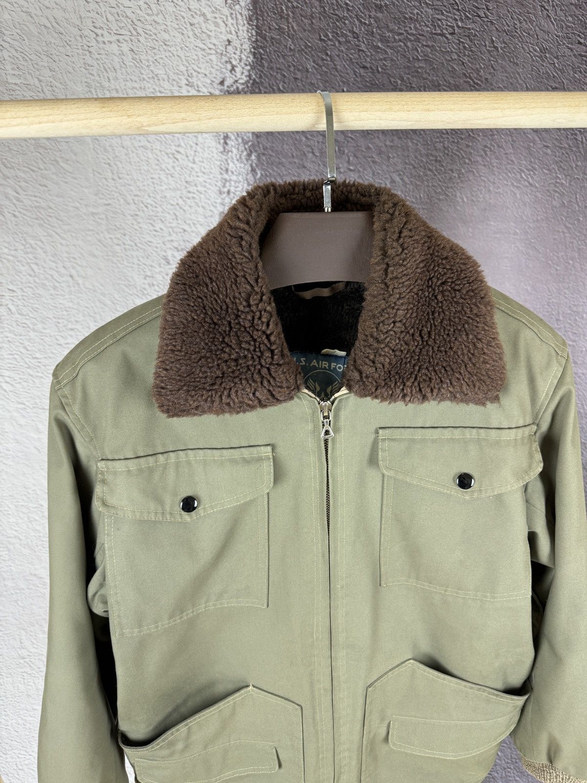 Vintage U.S. Air Force vintage 70s 80s military rare padded jacket Size US L / EU 52-54 / 3 - 8 Thumbnail
