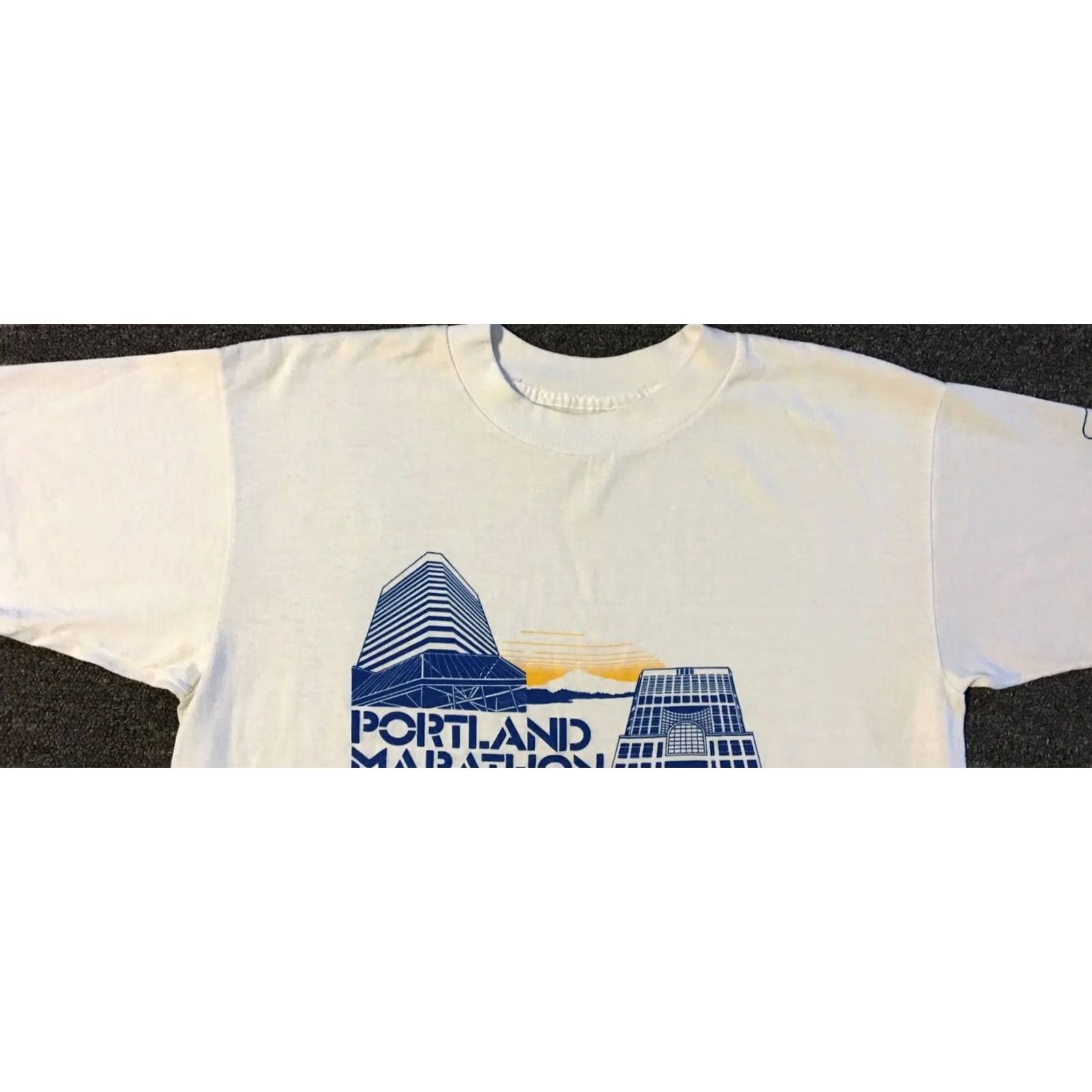 Vintage VINTAGE Portland Five Miler Marathon Shirt S White Mens T-Shirt Grunge 90s 80s Track & Field Paced Vintage Sport Size US S / EU 44-46 / 1 - 6 Thumbnail