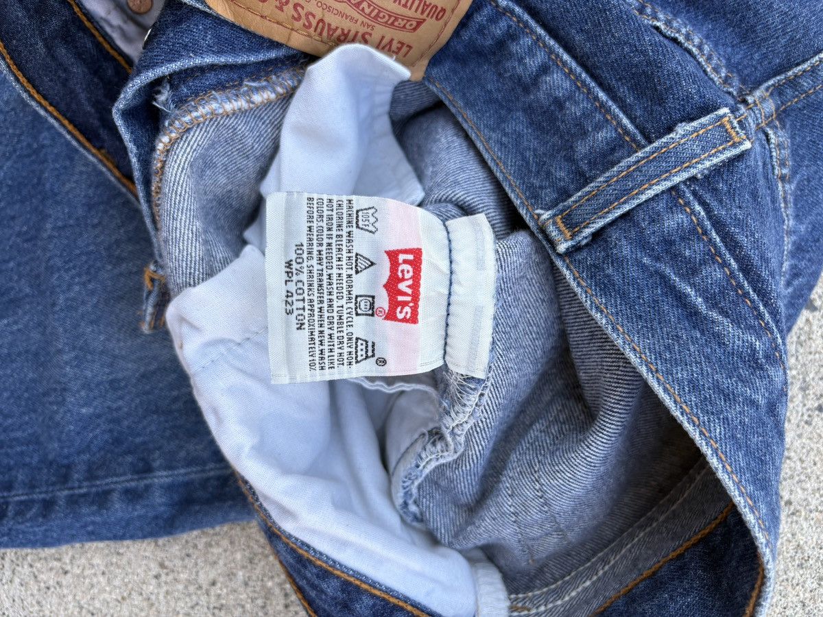 Levi's Vintage 2001 Med. Indigo Levi’s 501 Reg. Fit Jeans Sz. 34x32 Size US 34 / EU 50 - 5 Thumbnail