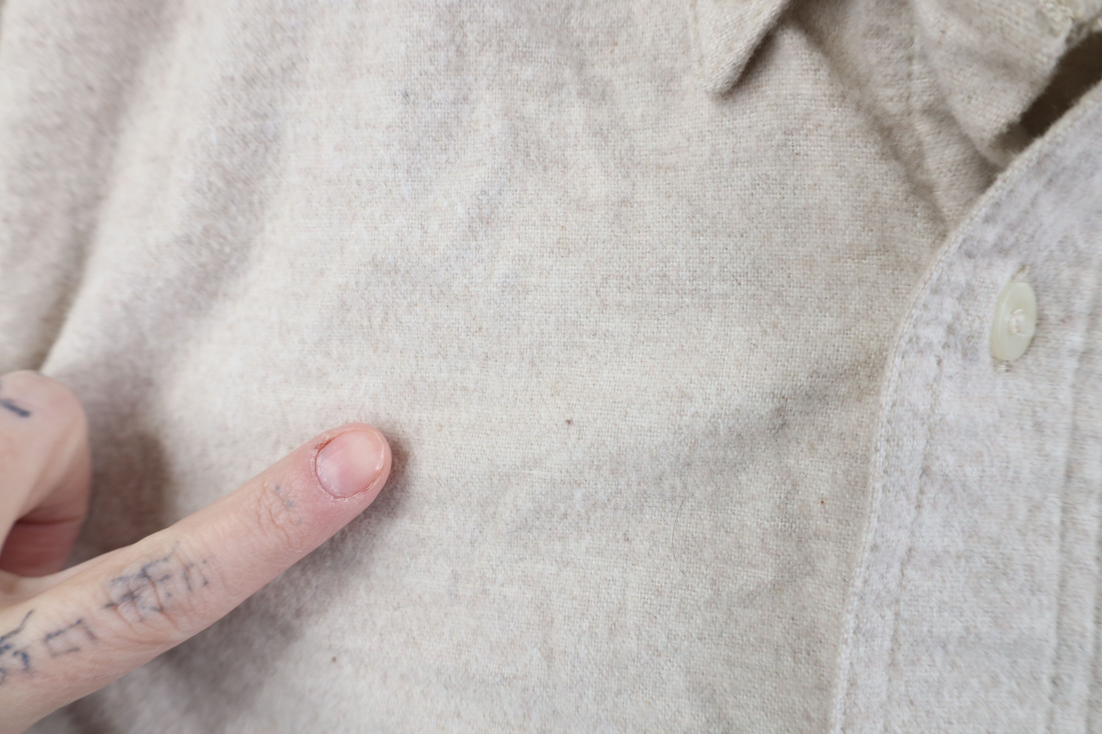 Woolrich Woolen Mills Vintage 90s Woolrich Chamois Cloth Button Down Shirt Beige Size US M / EU 48-50 / 2 - 6 Thumbnail