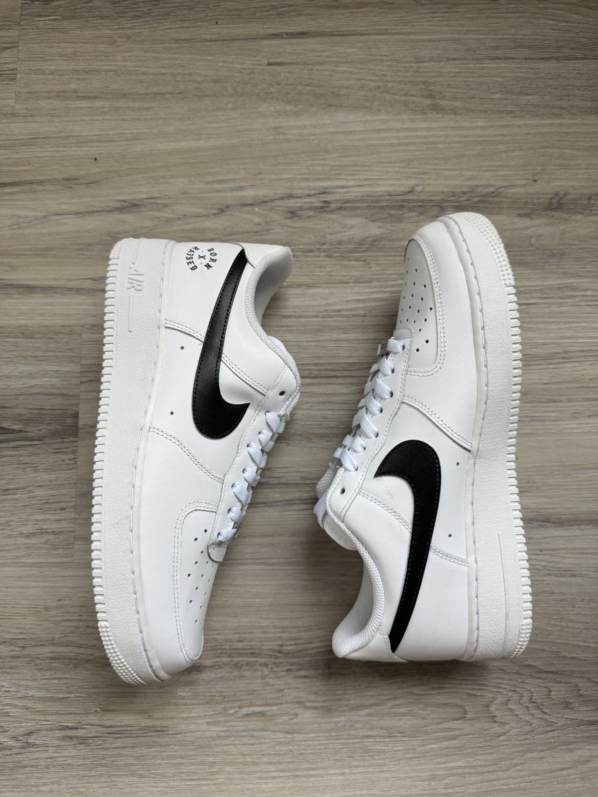 Born X Raised × Nike Nike x Born x Raised F&F Sadie Hawkins Air Force 1 Low Size US 10.5 / EU 43-44 - 2 Thumbnail