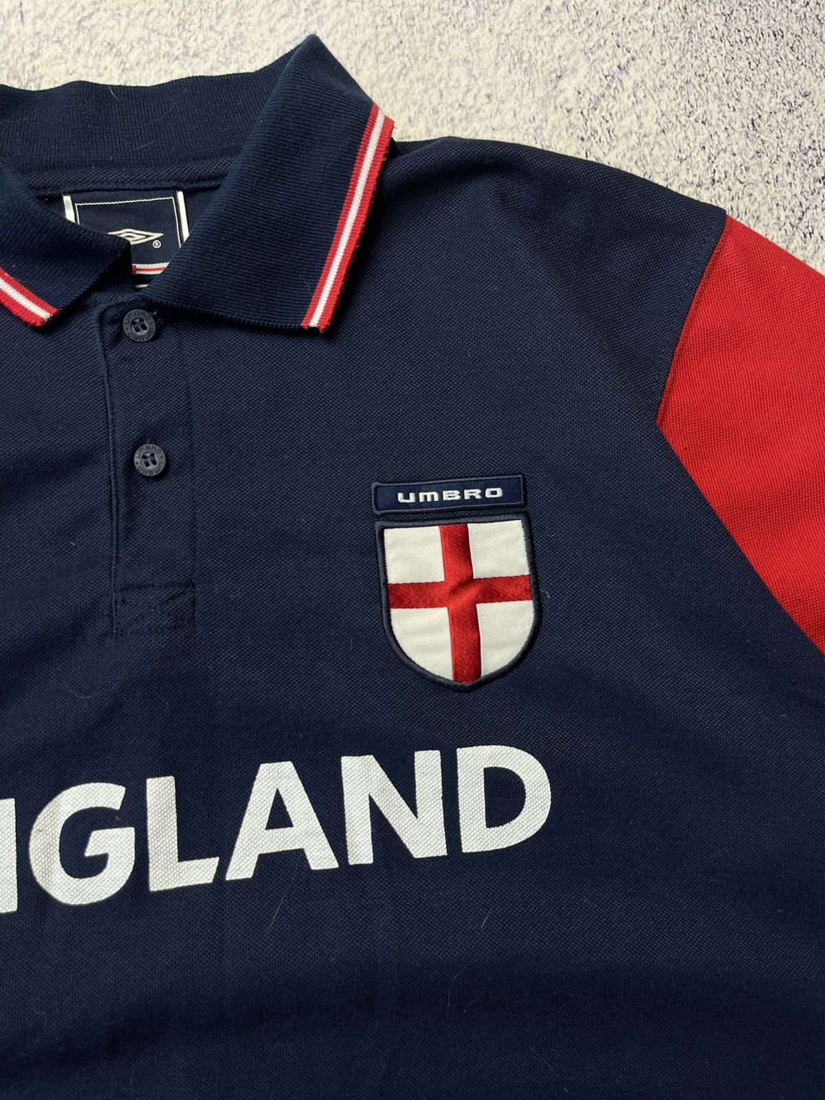 Umbro Vintage Umbro England soccer jersey polo size M Size US M / EU 48-50 / 2 - 10 Thumbnail