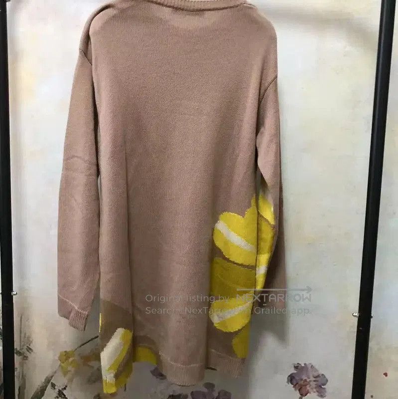 Valentino Valentino Oversized Floral Knit Sweater in Mauve . Size S / US 4 / IT 40 - 4 Thumbnail