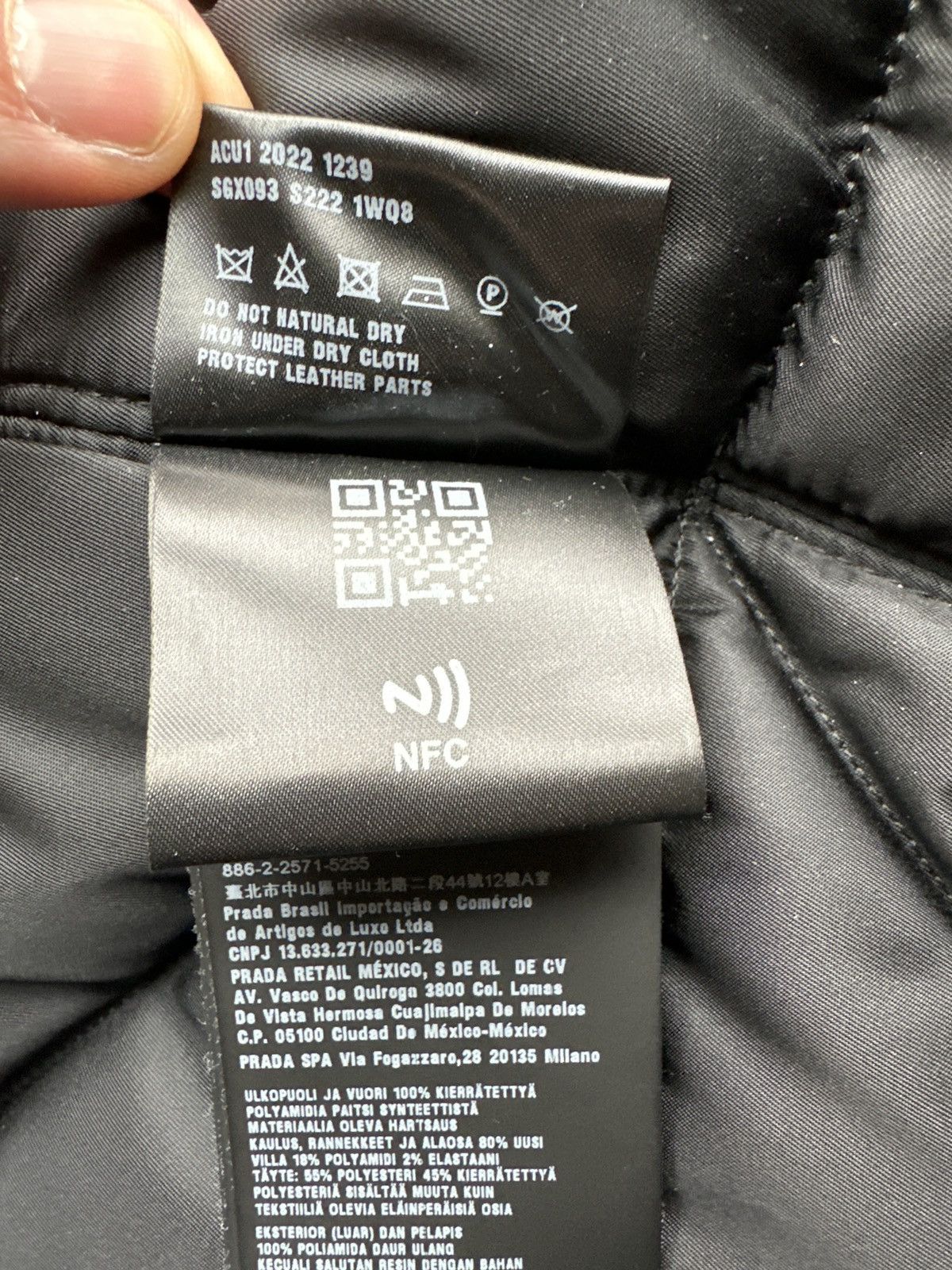 Prada Prada Oversized Bomber Jacket with belt size M Size US M / EU 48-50 / 2 - 6 Thumbnail