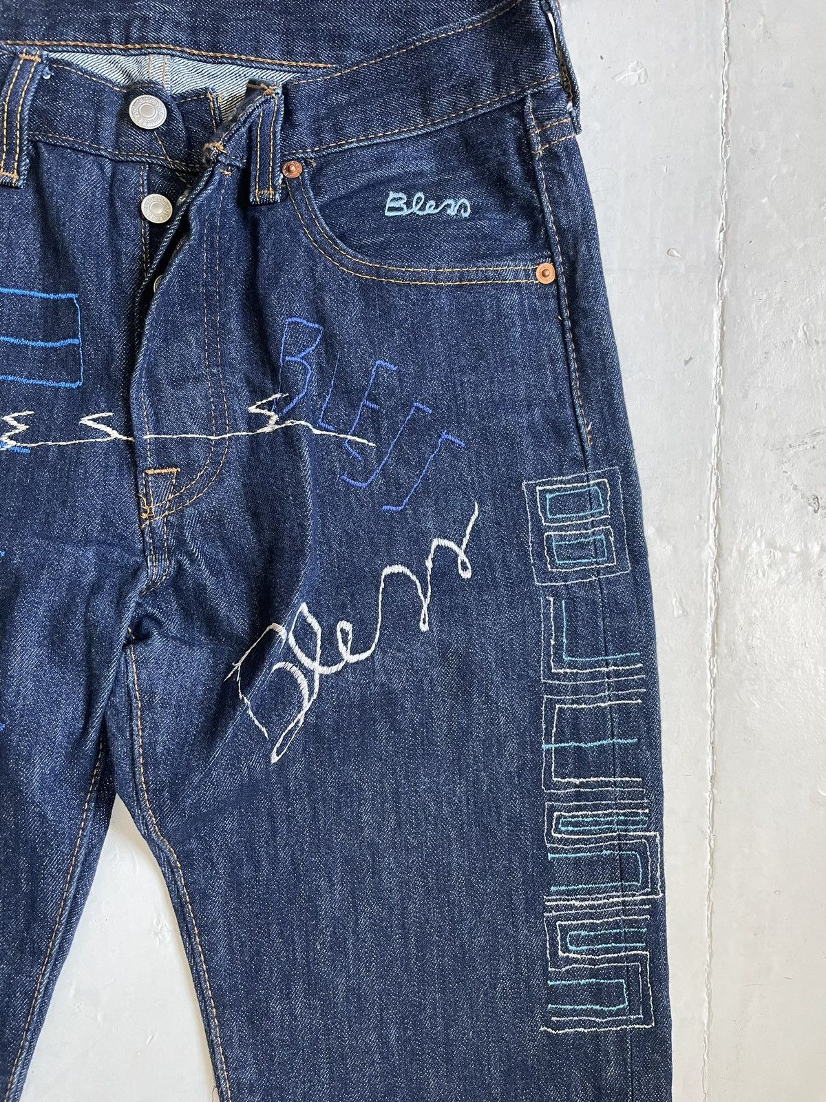 Bless × Levi's bless Embroidery Jeans Vintage Levi's Denim Blue Size US 29 - 1 Thumbnail