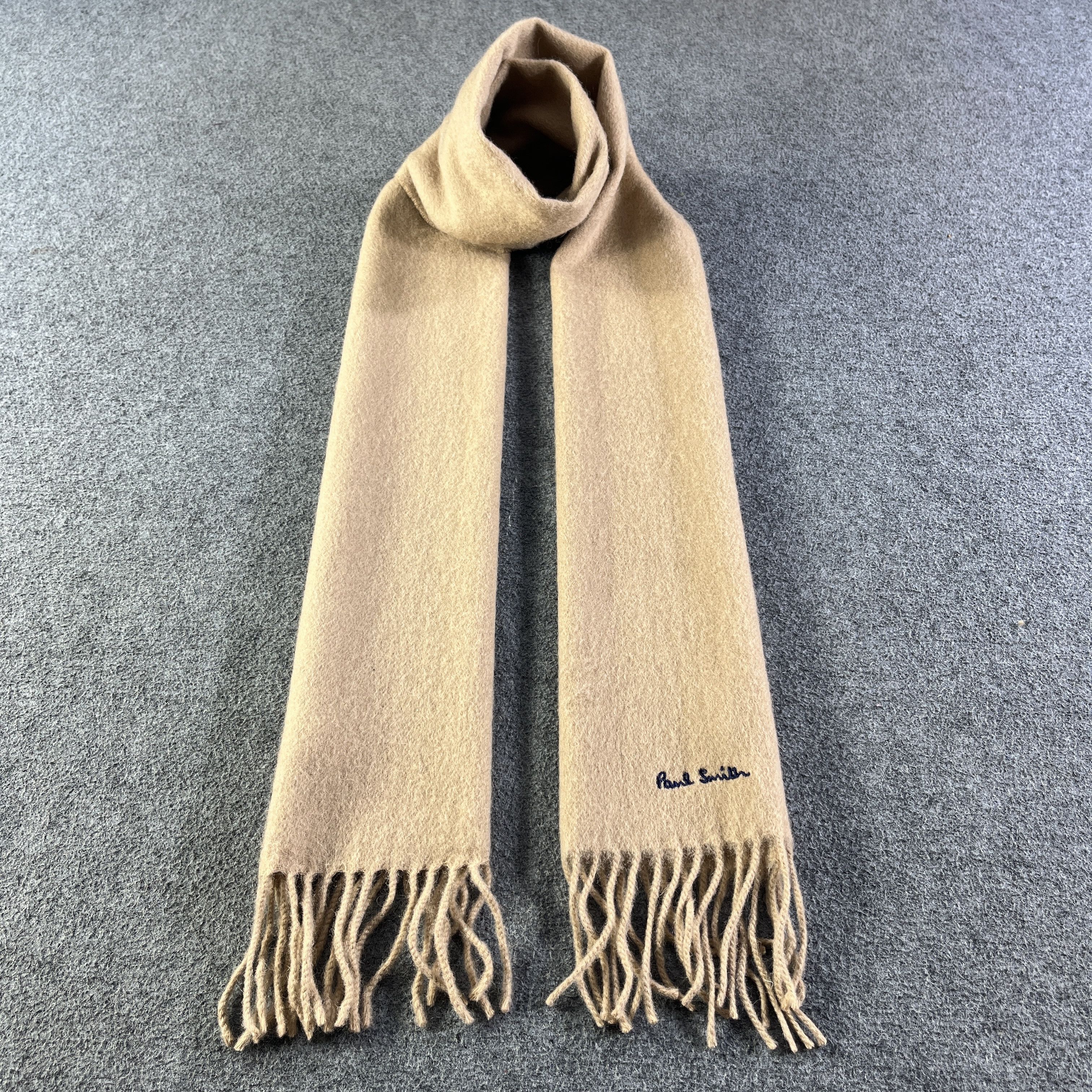 Paul Smith Scarf / Muffler / Neckwear T1161