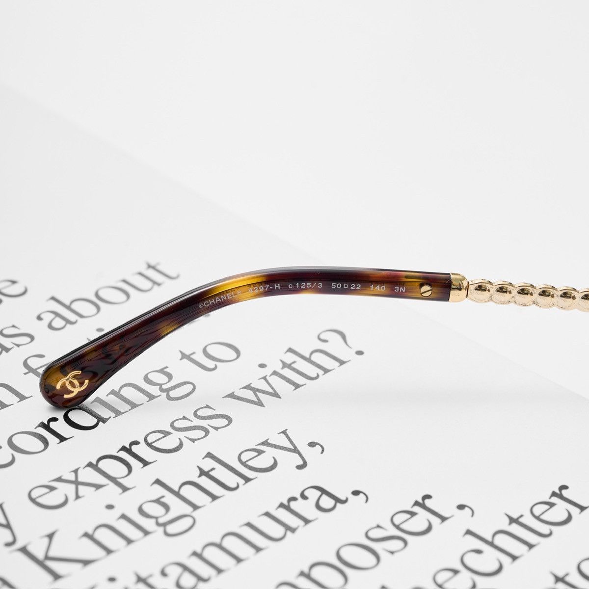 Chanel CHANEL 0CH4297H C125/3 SUNGLASSES Size ONE SIZE - 5 Thumbnail