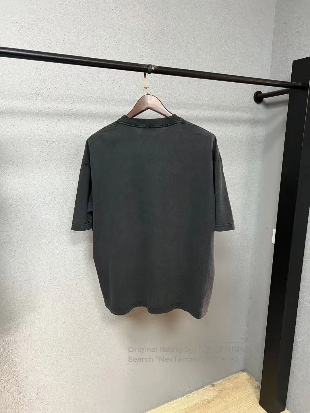 Balenciaga balenciaga small logo short sleeve shirt. Size US M / EU 48-50 / 2 - 2 Thumbnail