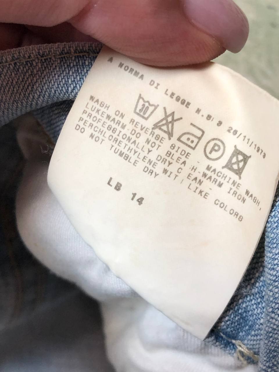 Versace Jeans Couture Luxury Versace Jeans Couture Straight Denim Jeans Size 26 Size 26" / US 2 / IT 38 - 4 Thumbnail