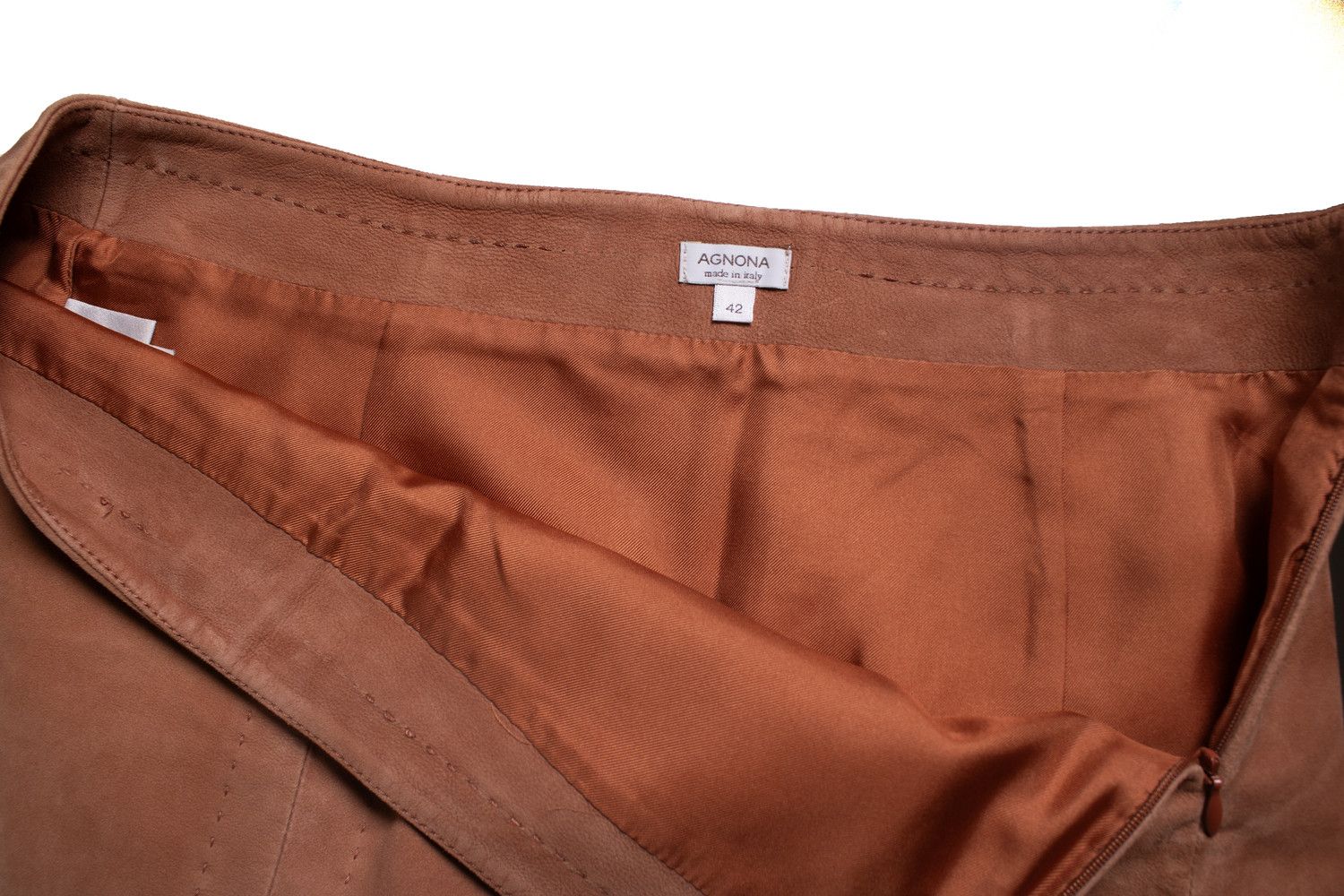 Agnona Agnona, coral suede midi skirt Size 28" / US 6 / IT 42 - 8 Thumbnail