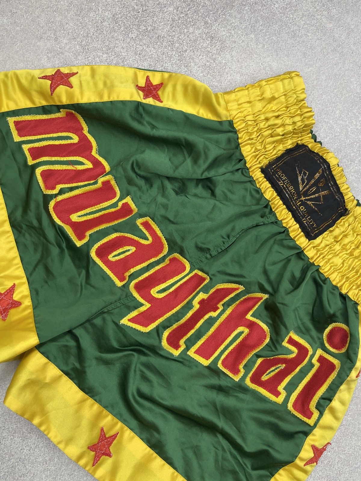 Other Vintage Muay Thai Shorts Green/Yellow MMA Box Fighting Size US 32 / EU 48 - 4 Thumbnail