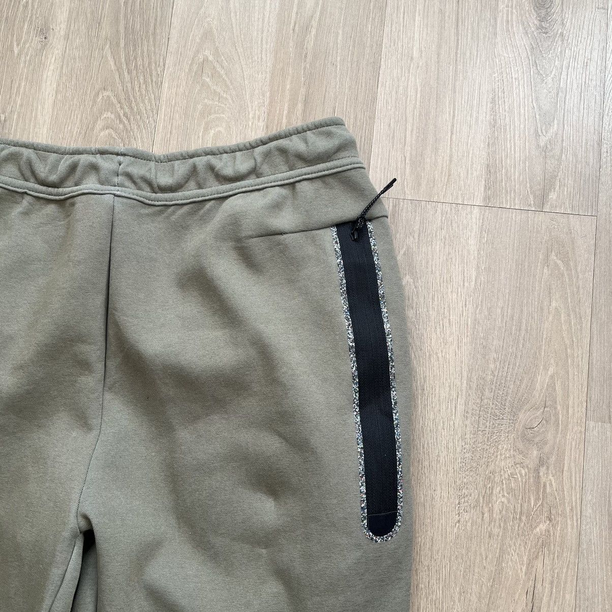 Nike × Nike ACG Mens Nike Tech Fleece L Grey Sweatpants Drill Drip TN Size US 32 / EU 48 - 9 Thumbnail