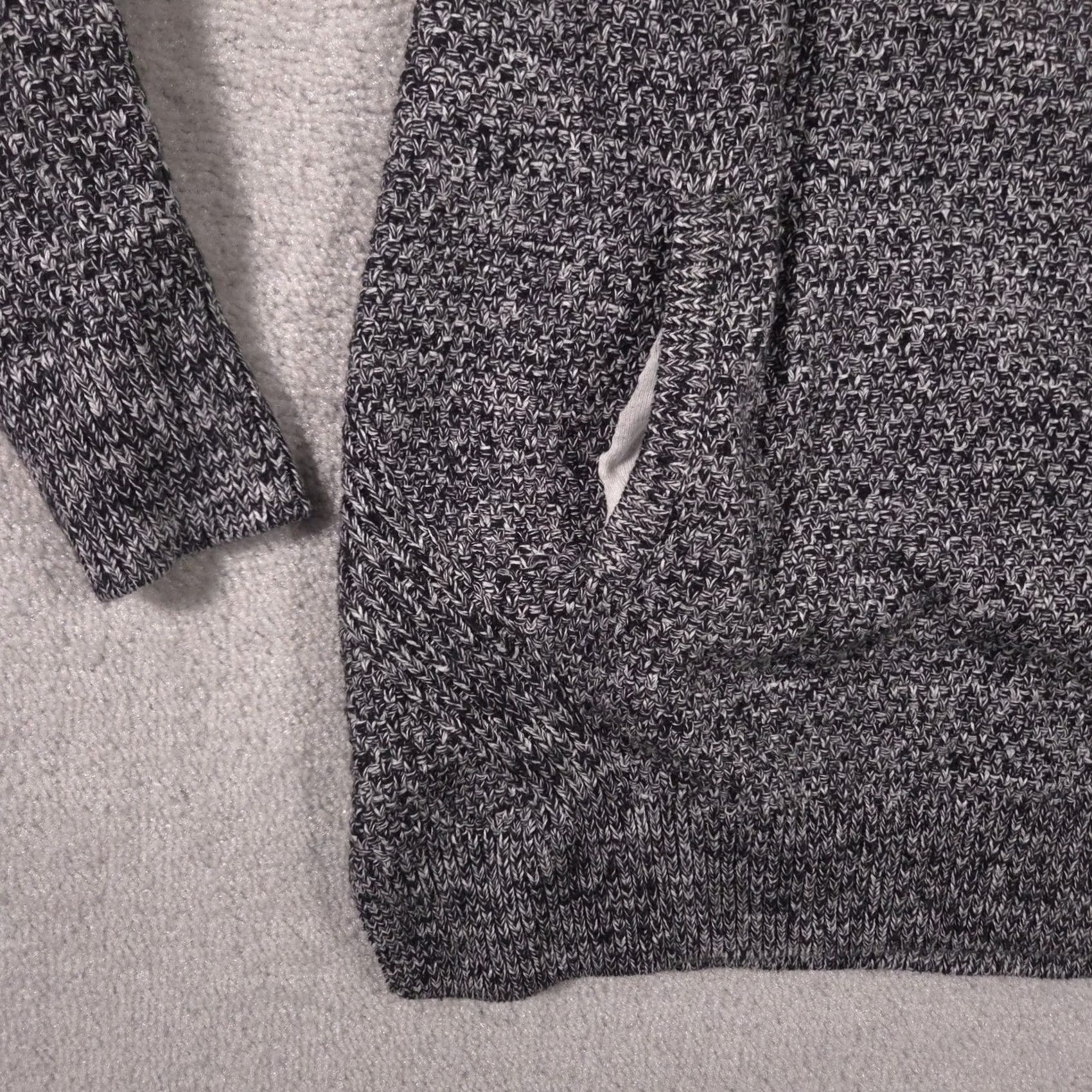 Duluth Trading Company Duluth Trading Co Sweater Tunic Womens M Gray Cowl Neck Pockets Knit Size M / US 6-8 / IT 42-44 - 4 Thumbnail