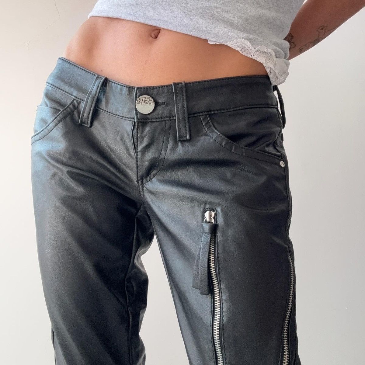Miss Sixty Miss Sixty leather trousers Size 26" / US 2 / IT 38 - 3 Thumbnail