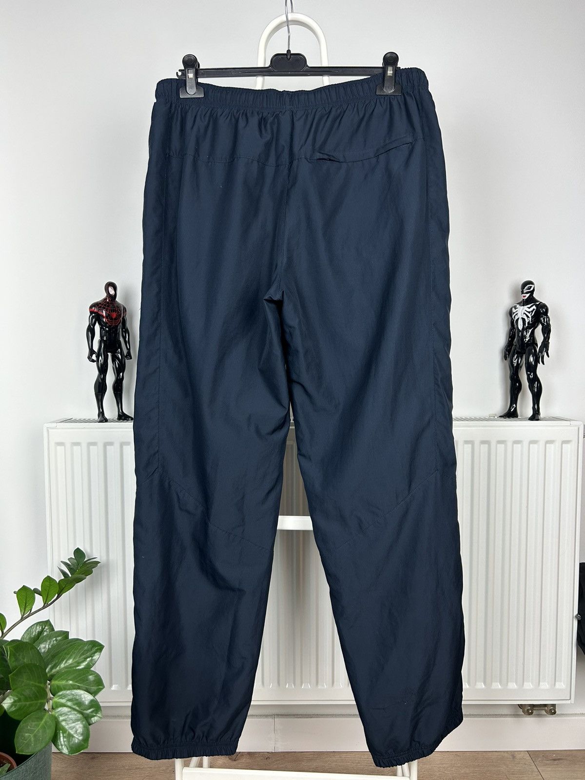 Nike × Vintage Nike Nylon Baggy Swoosh Logo Overisize y2k Pants Joggers Size US 34 / EU 50 - 6 Thumbnail